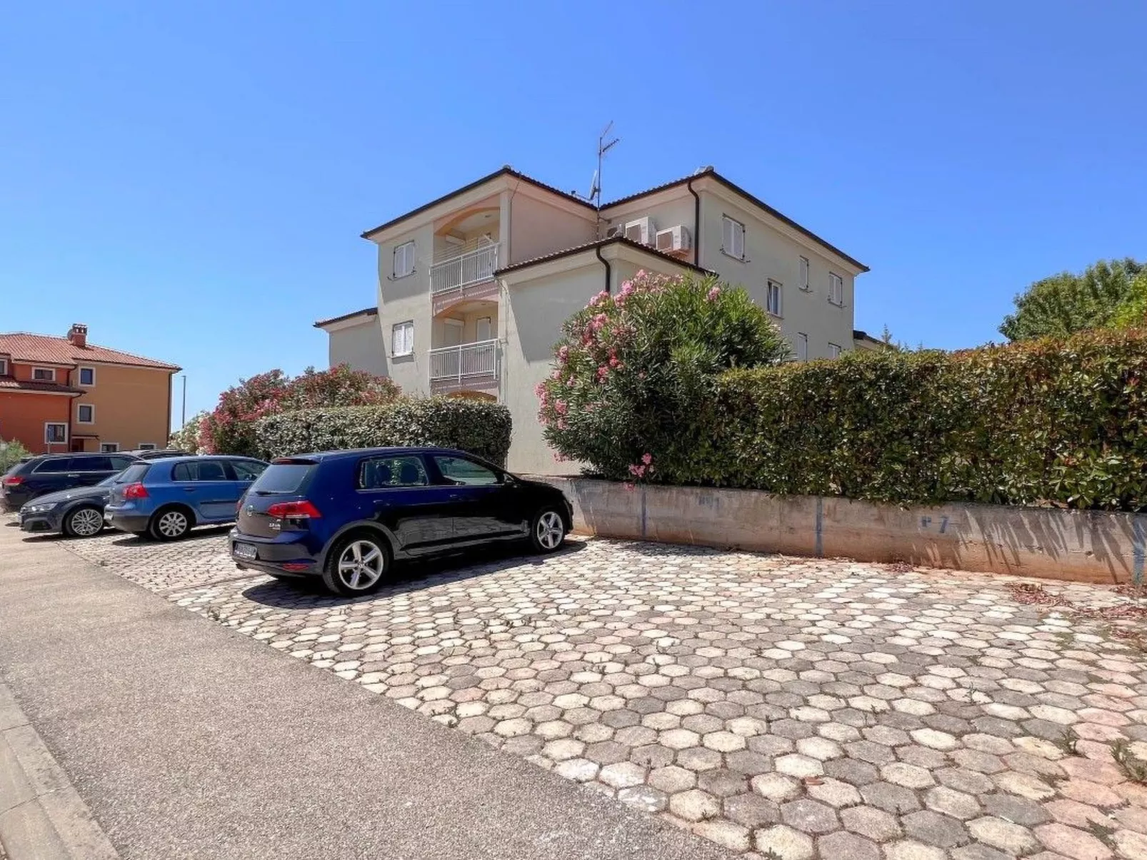 Für 3 Personen ca. 60 m&sup2; in Stancija Vinjeri Novigrad, Adriaküste Kroatien-Buiten