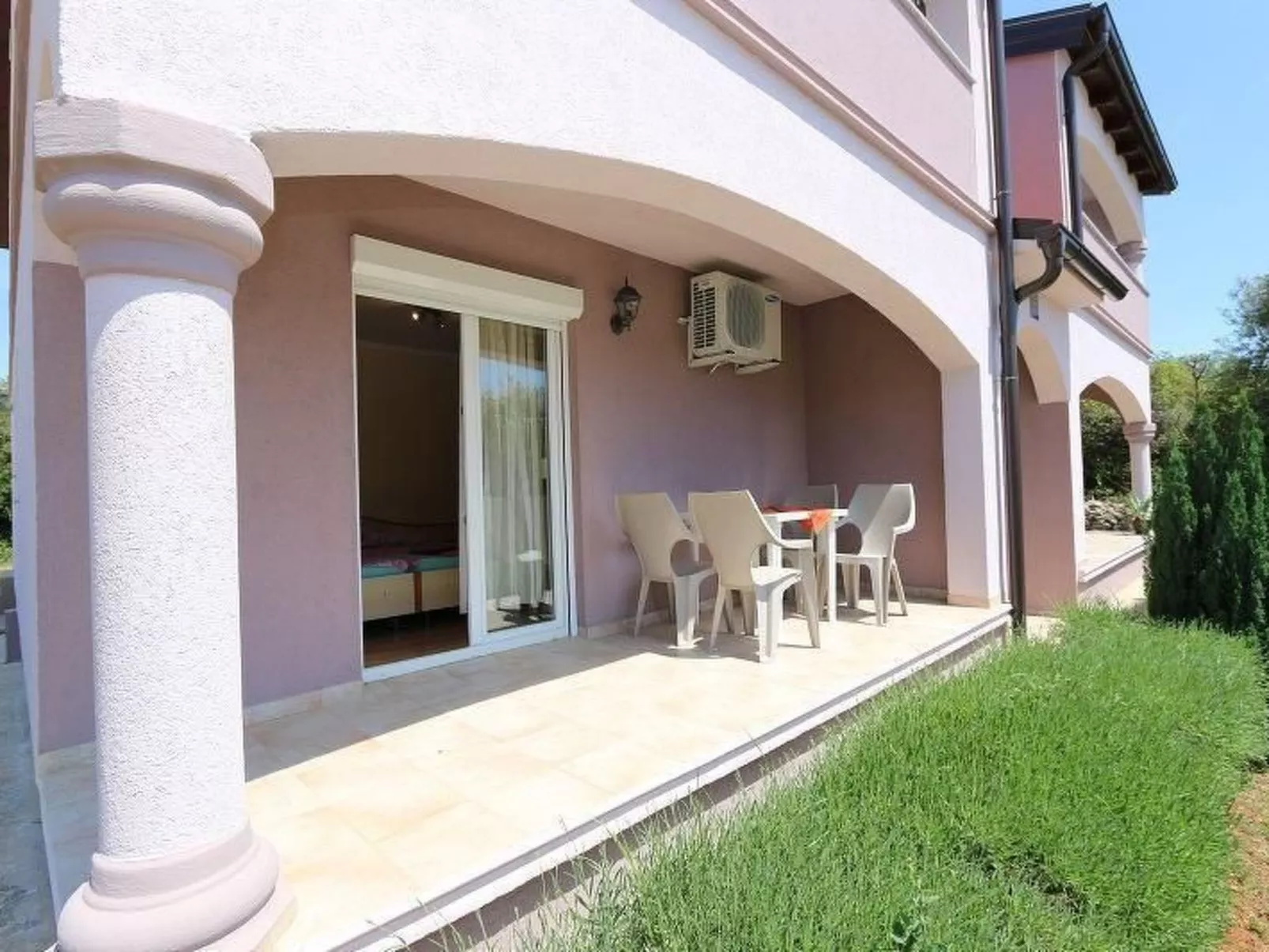 Haus Vukalovic-Buiten