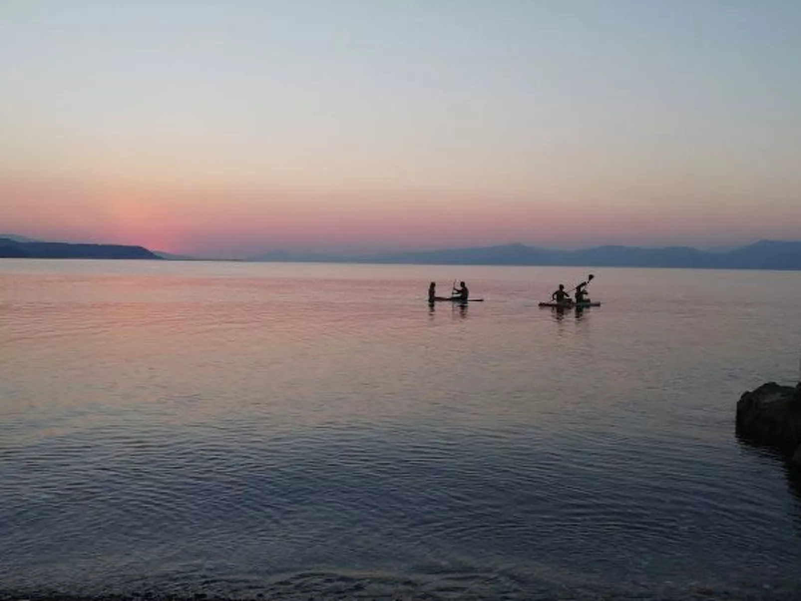 Charmantes Appartement in Derveni-Buiten