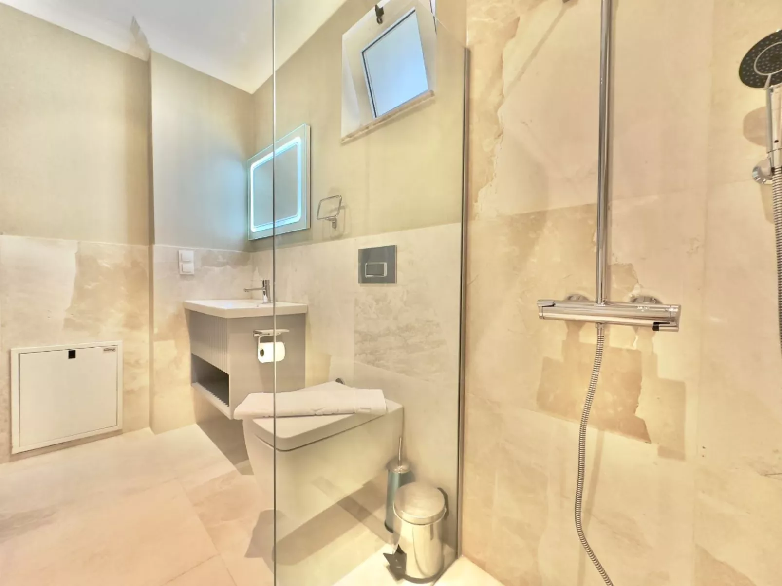 Villa direkt am Meer luxuriös für 4 Personen-Binnen