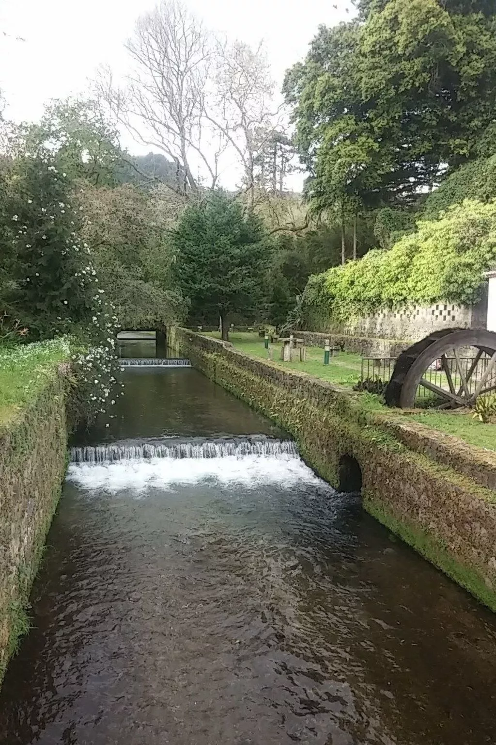 Warmwasser Haus 2-Buiten