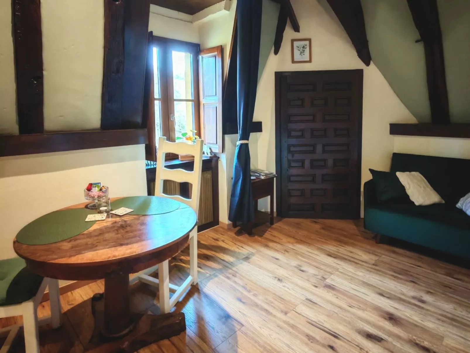 Studio "Vert d'Eau" mit Blick auf das Wasser-Binnen