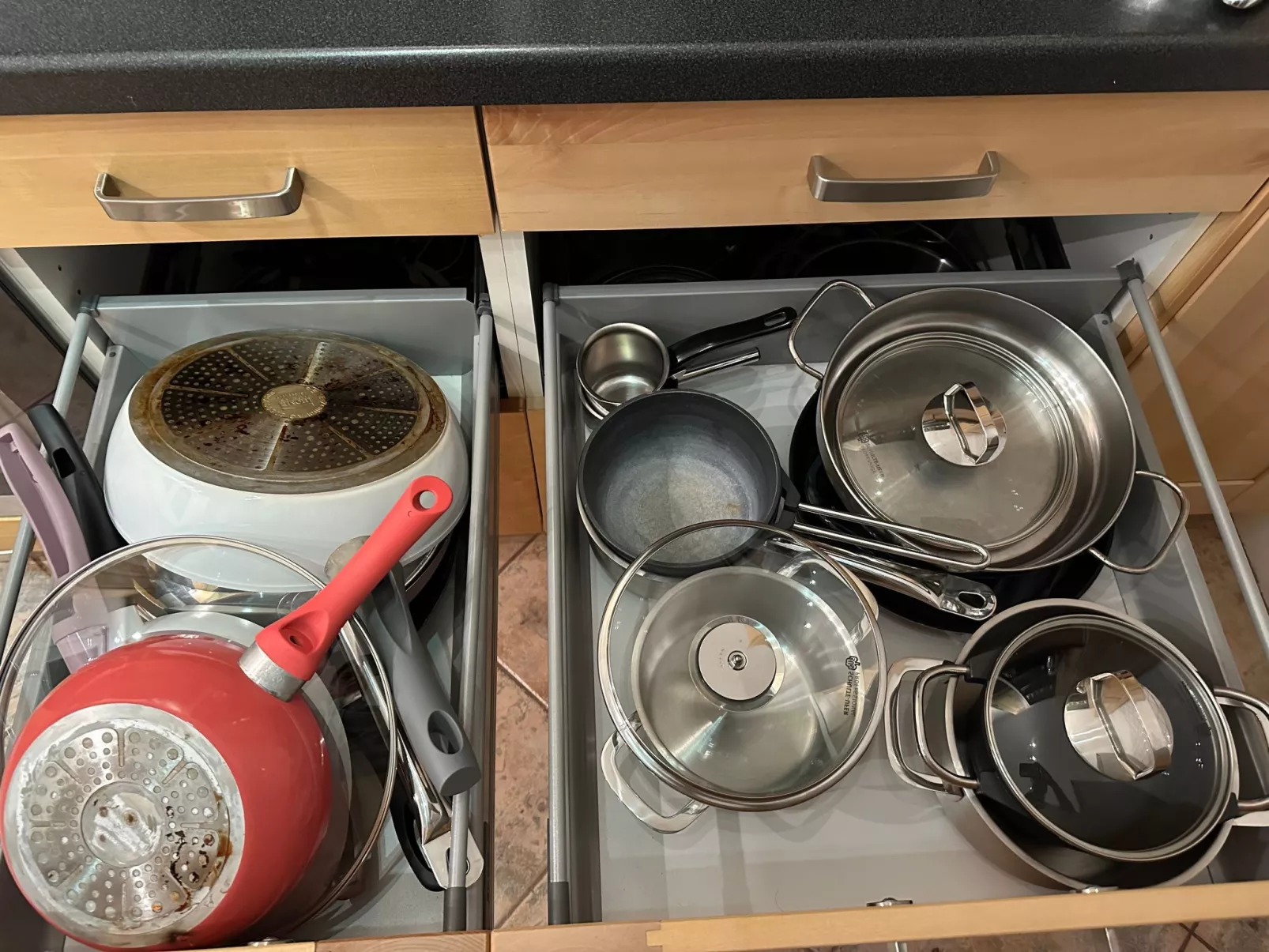 Tanjas Paradise-Binnen