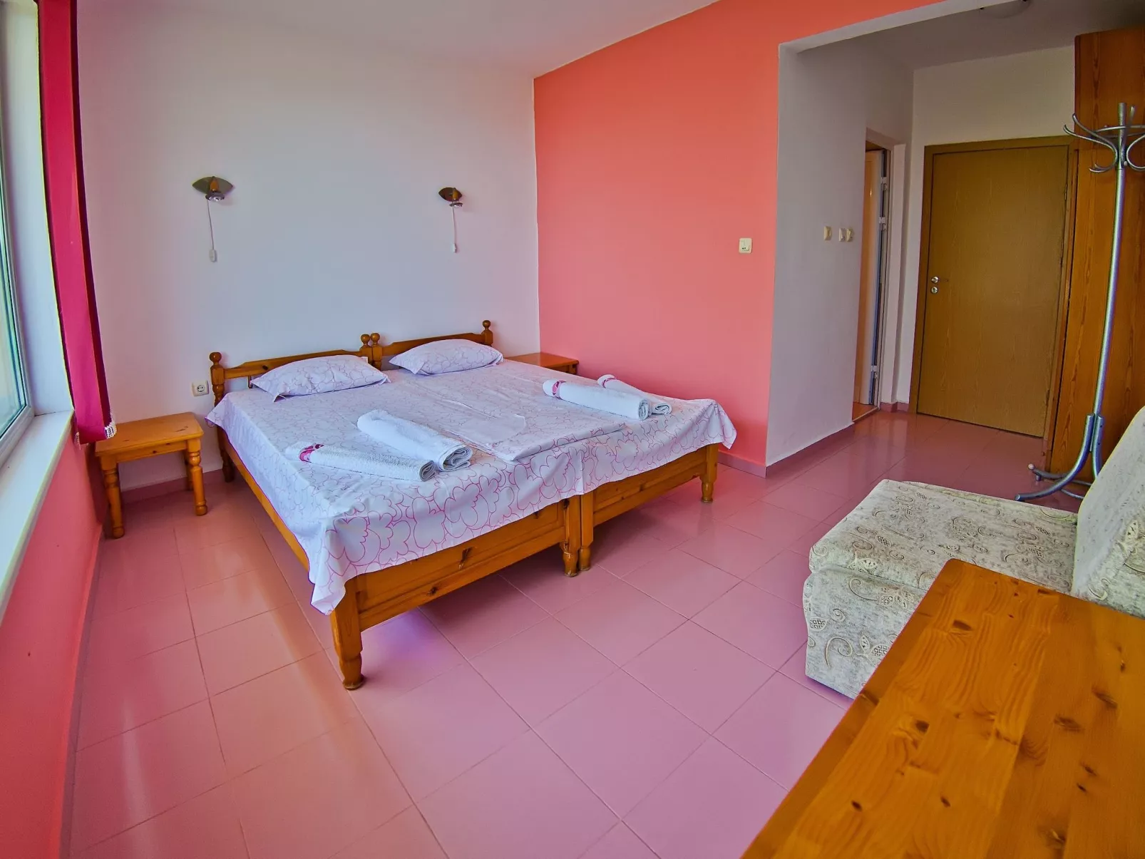 Mit Blick auf das Wasser-Binnen