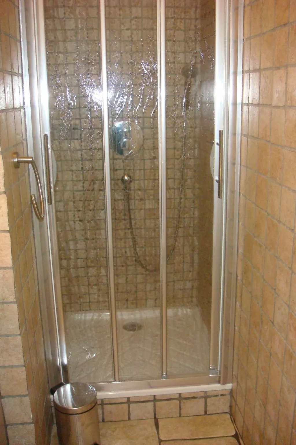 Mit Blick auf das Wasser-Binnen