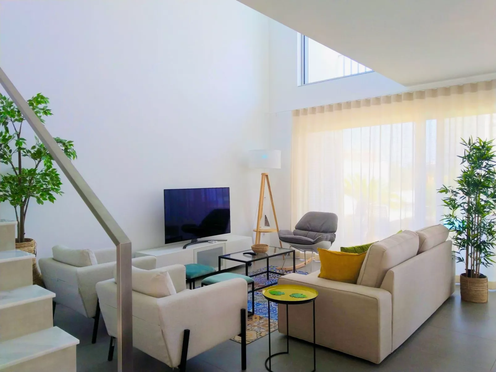 Villa Ray Design mit privatem beheizbarem Pool-Image-tags.info