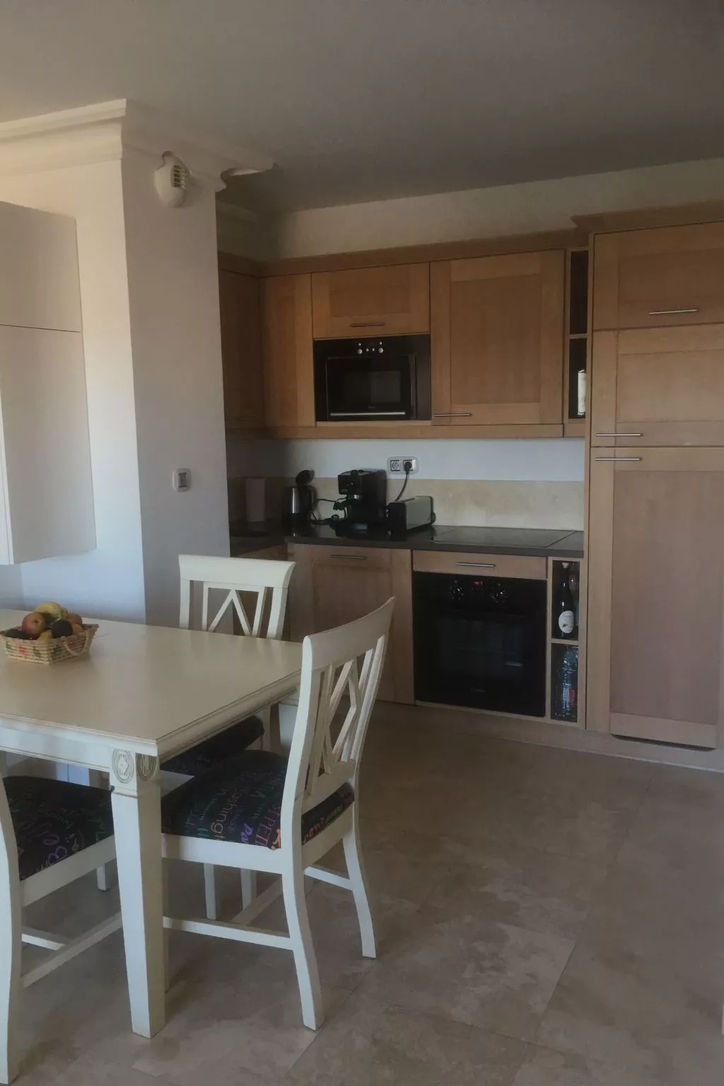 Wohnung mit Terrasse-Binnen