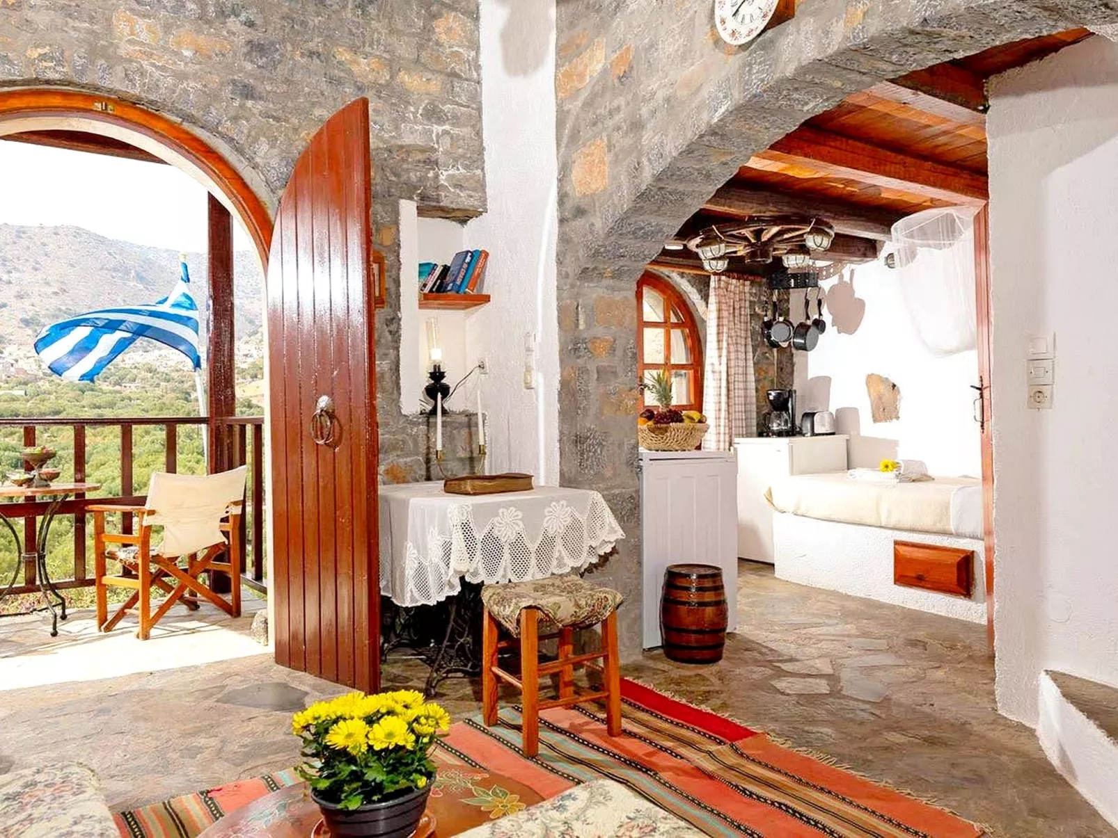 Authentisches kretisches Steinhaus Clio mit Aussicht-Binnen