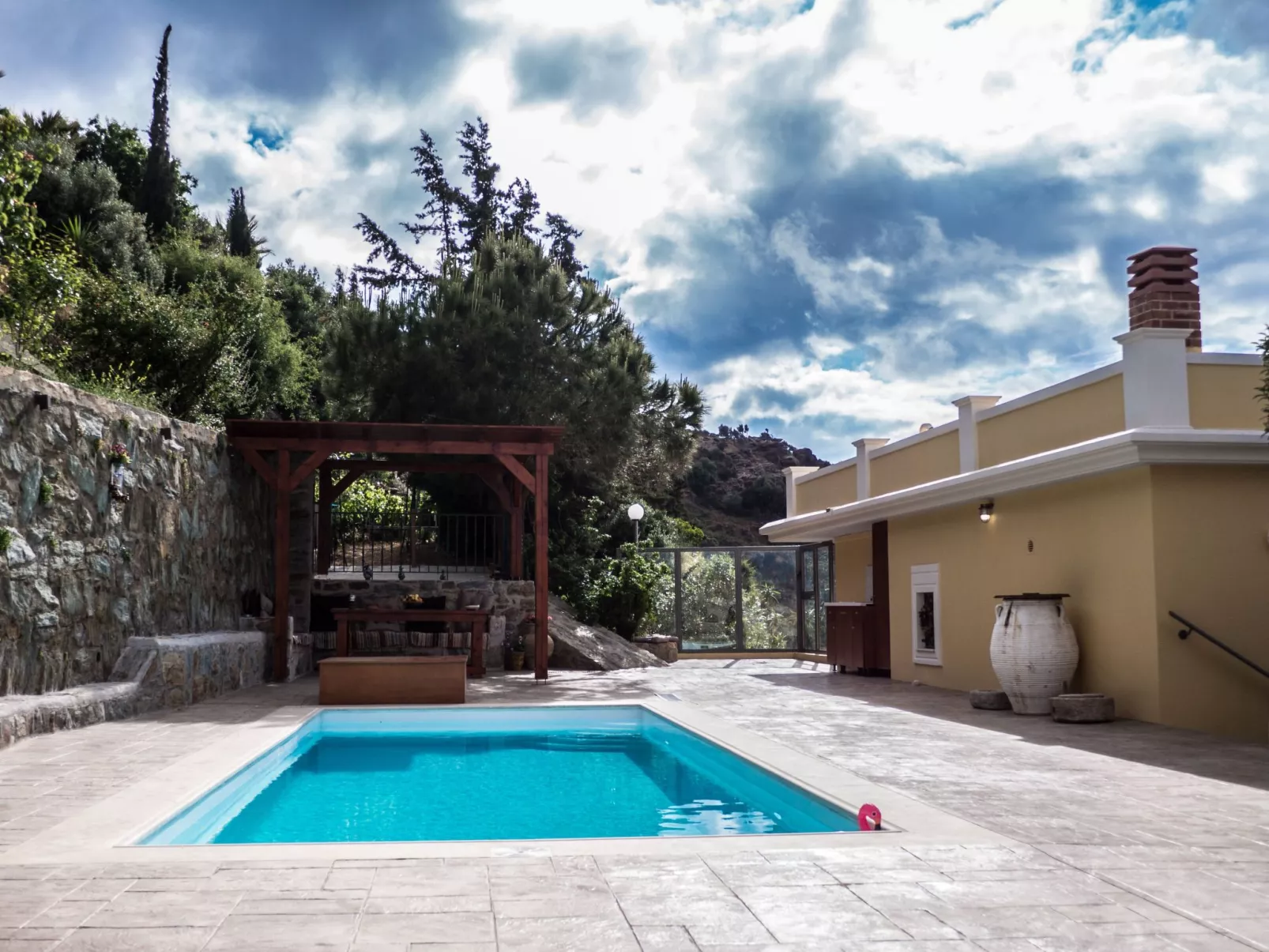 Für 8 Personen in Agia Pelagia, Kreta-Buiten