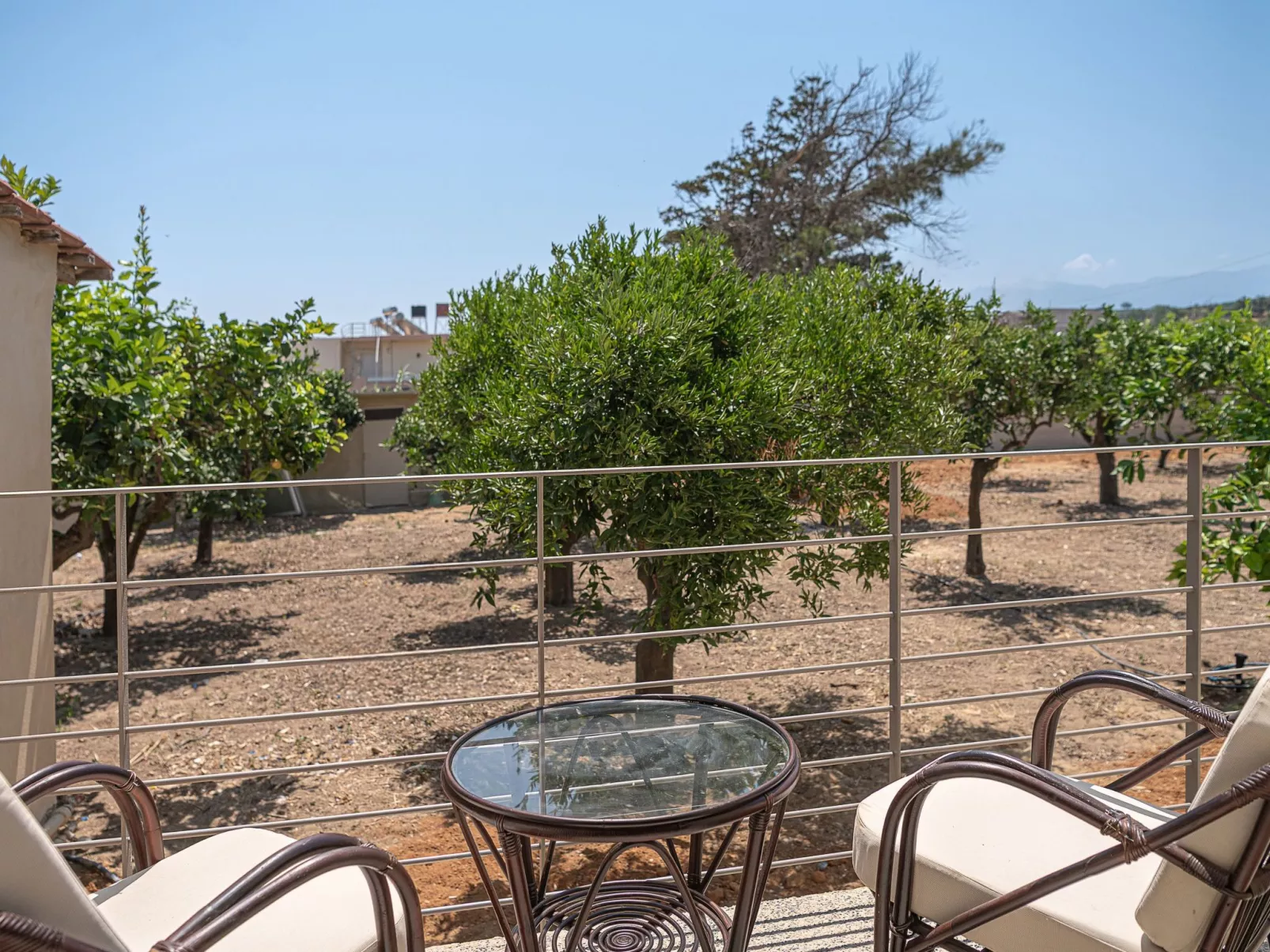 "Villa Portokalea", direkt am Meer-Buiten