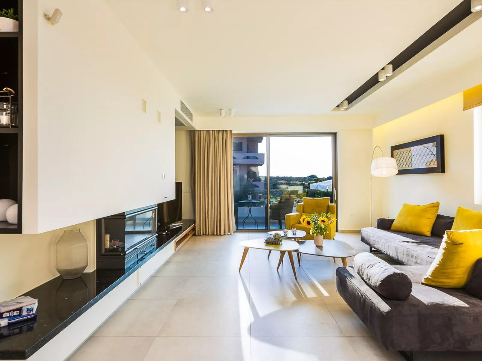 Villa Amelia I Kostenloser 8-Sitzer Mini-Van und Pool-Binnen