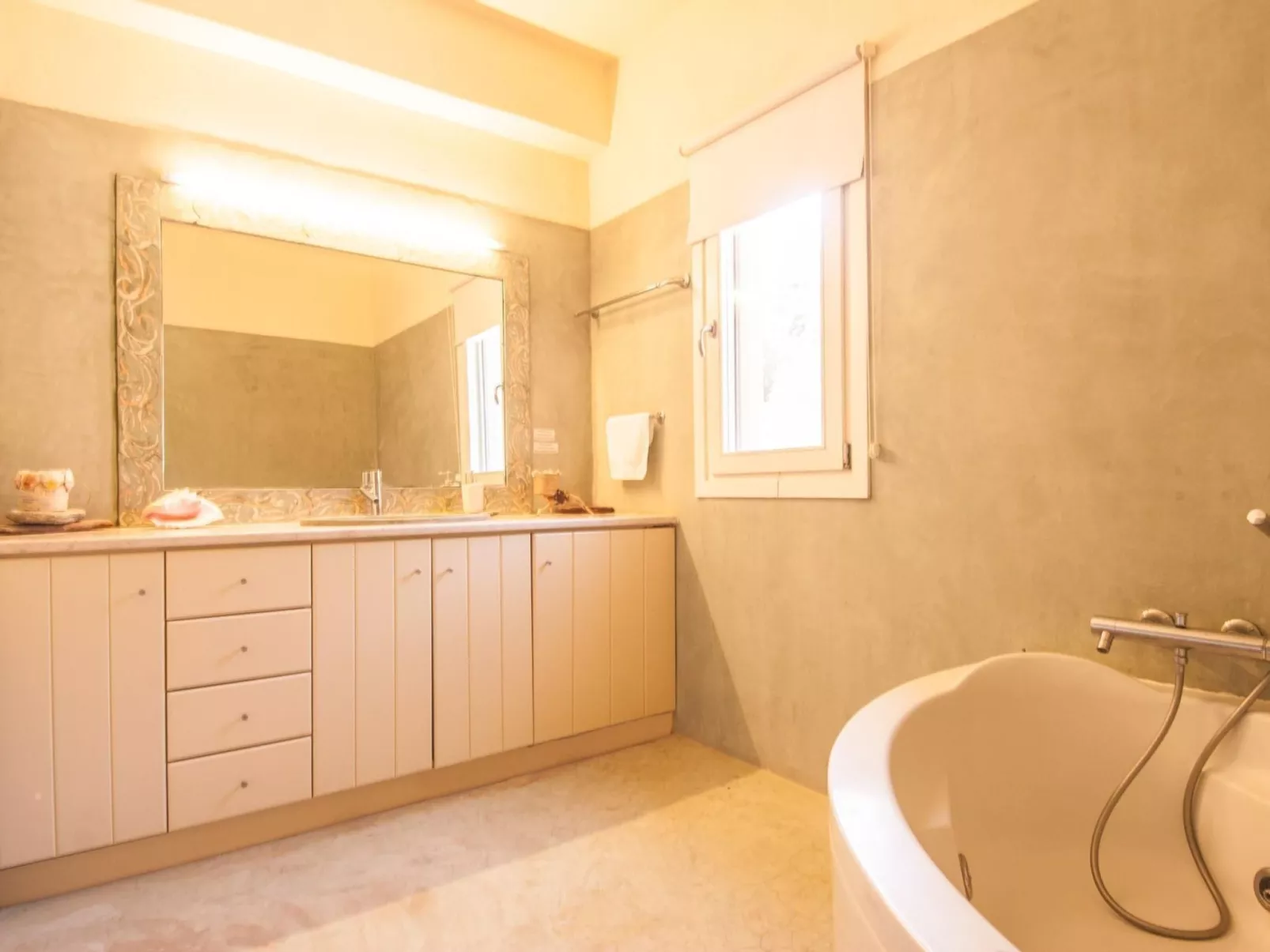 Ferienvilla "Als Marmarei" mit Infinity-Pool-Binnen