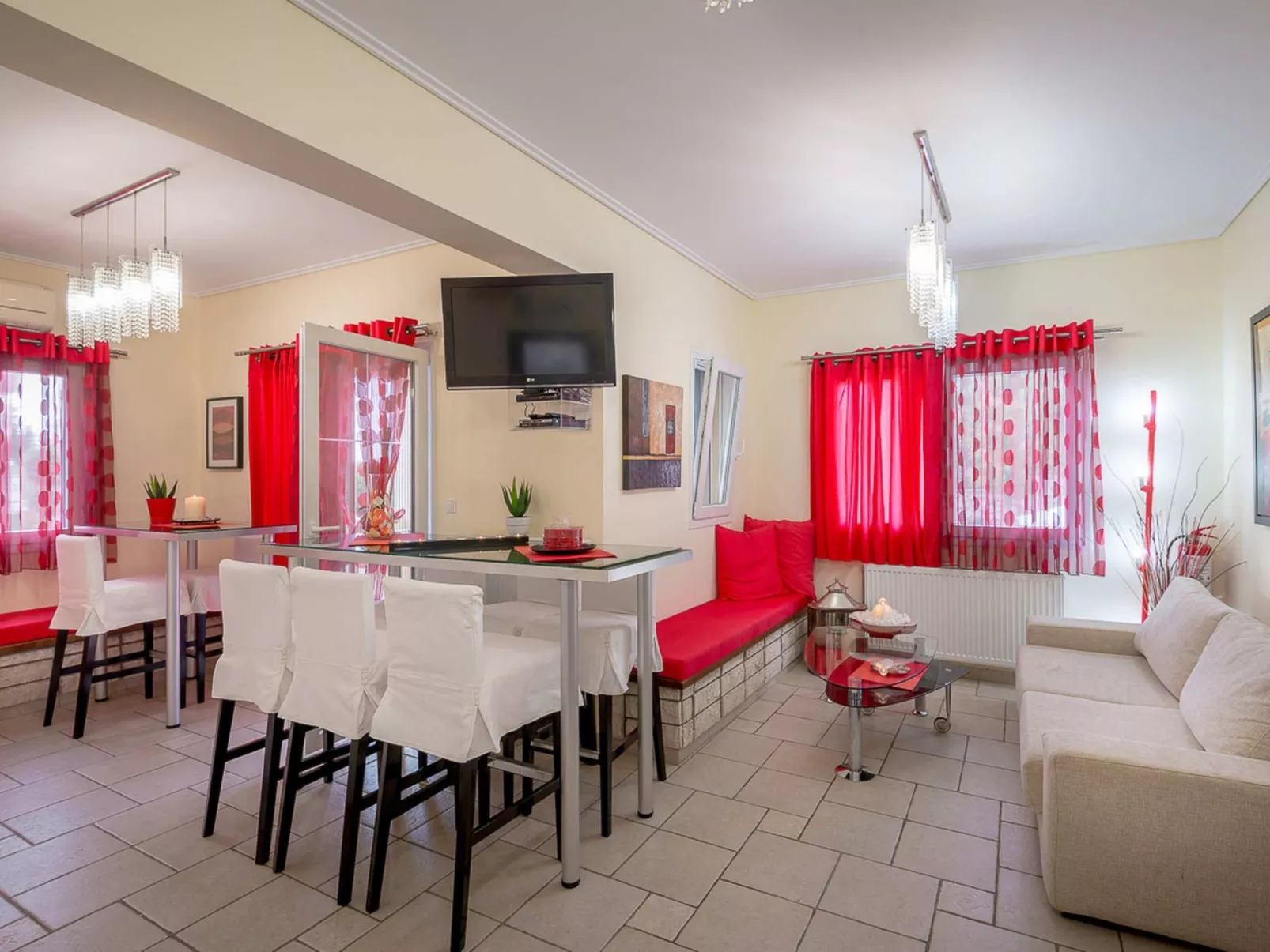 Zwei Villen mit privatem Pool, Aussicht, sehr nah an den Stränden-Binnen