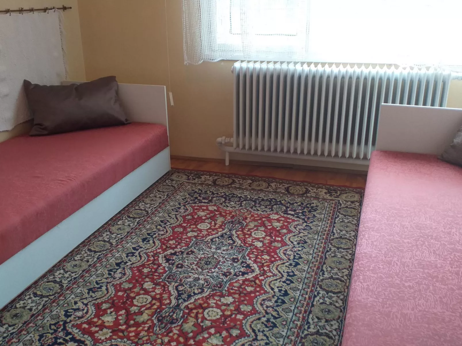 Bequem eingerichtetes Familienhaus für 8 Personen-Binnen