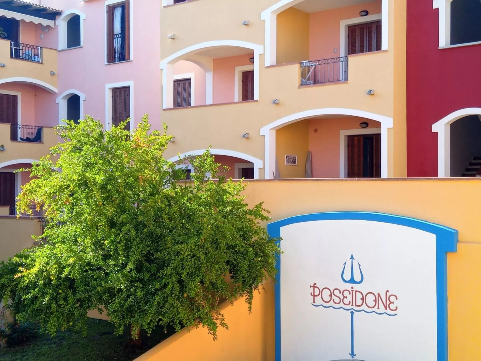 Fabelhaft studio in Santa Teresa Gallura-Image-tags.info