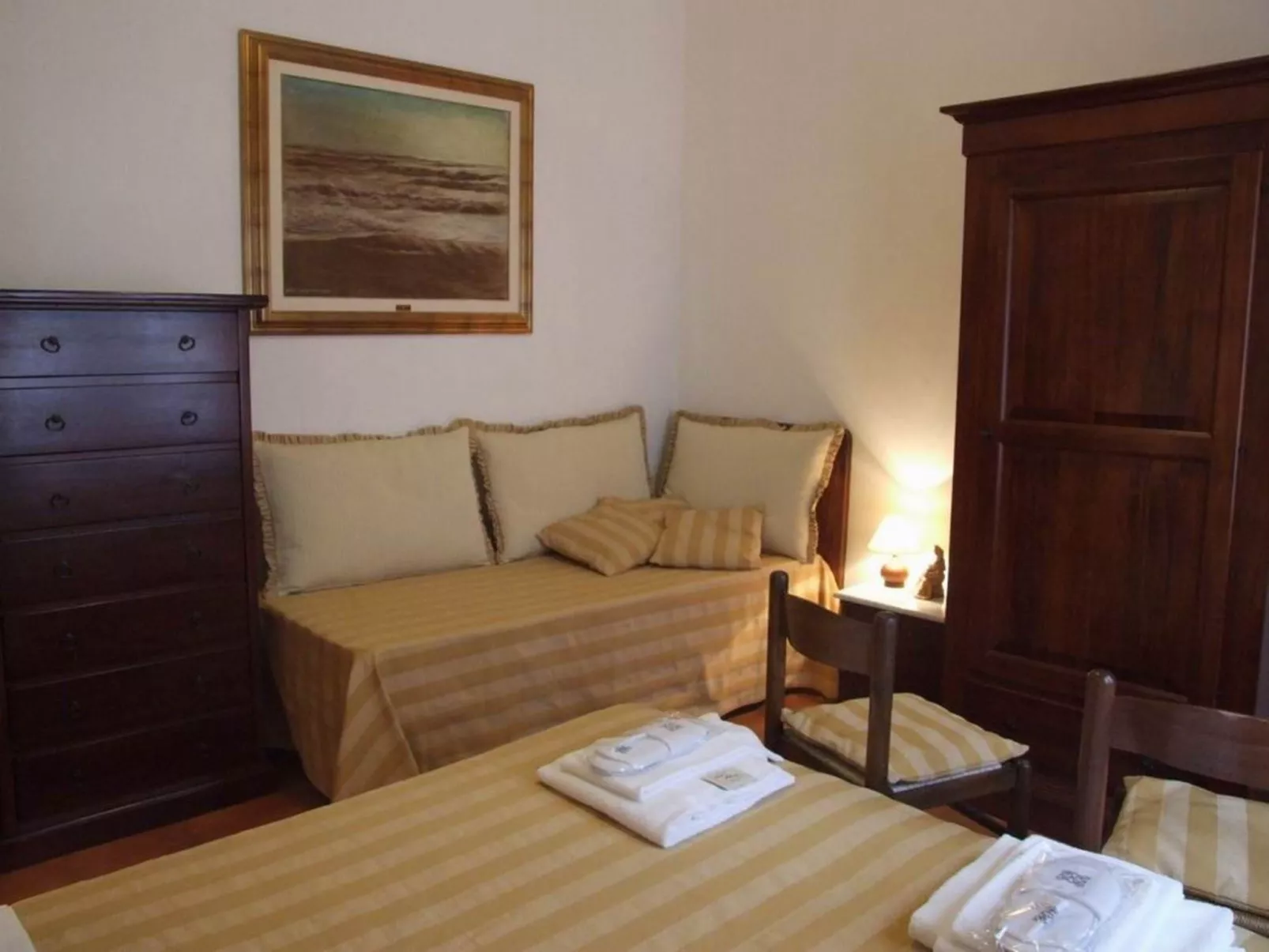 Villa 'Castagno' mit Pool-Binnen