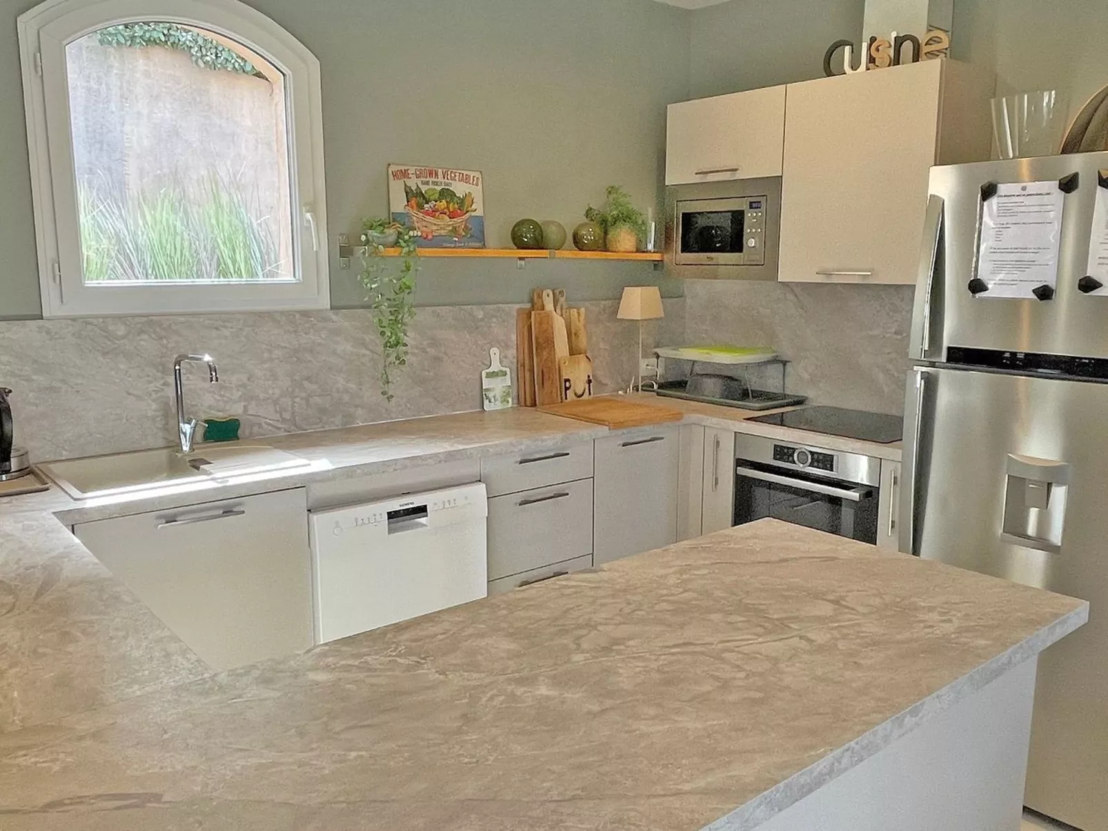 Villa Clair de Lune - Privates Schwimmbad - Jacuzzi-Image-tags.info