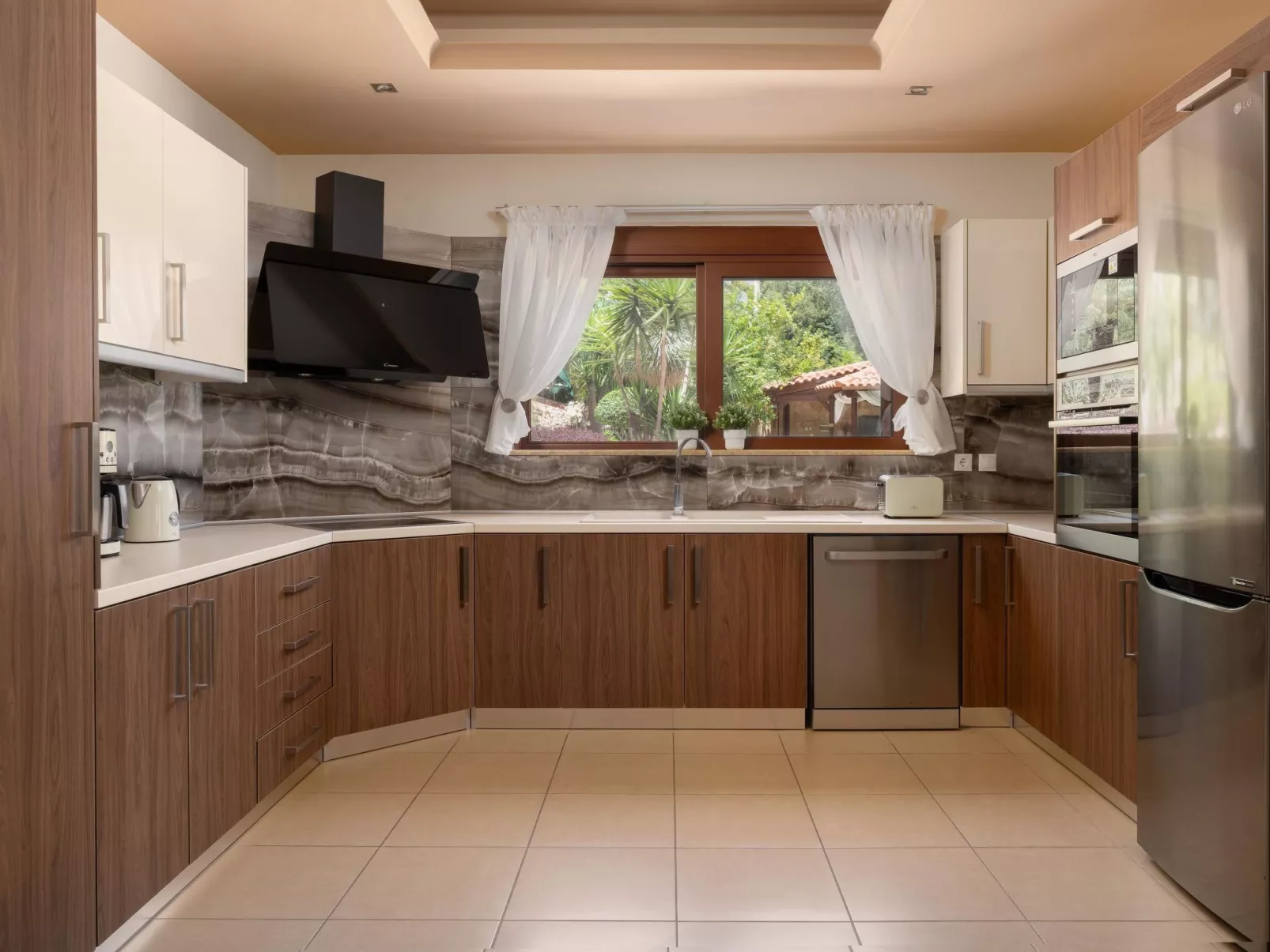 Haus Amarilia-Binnen