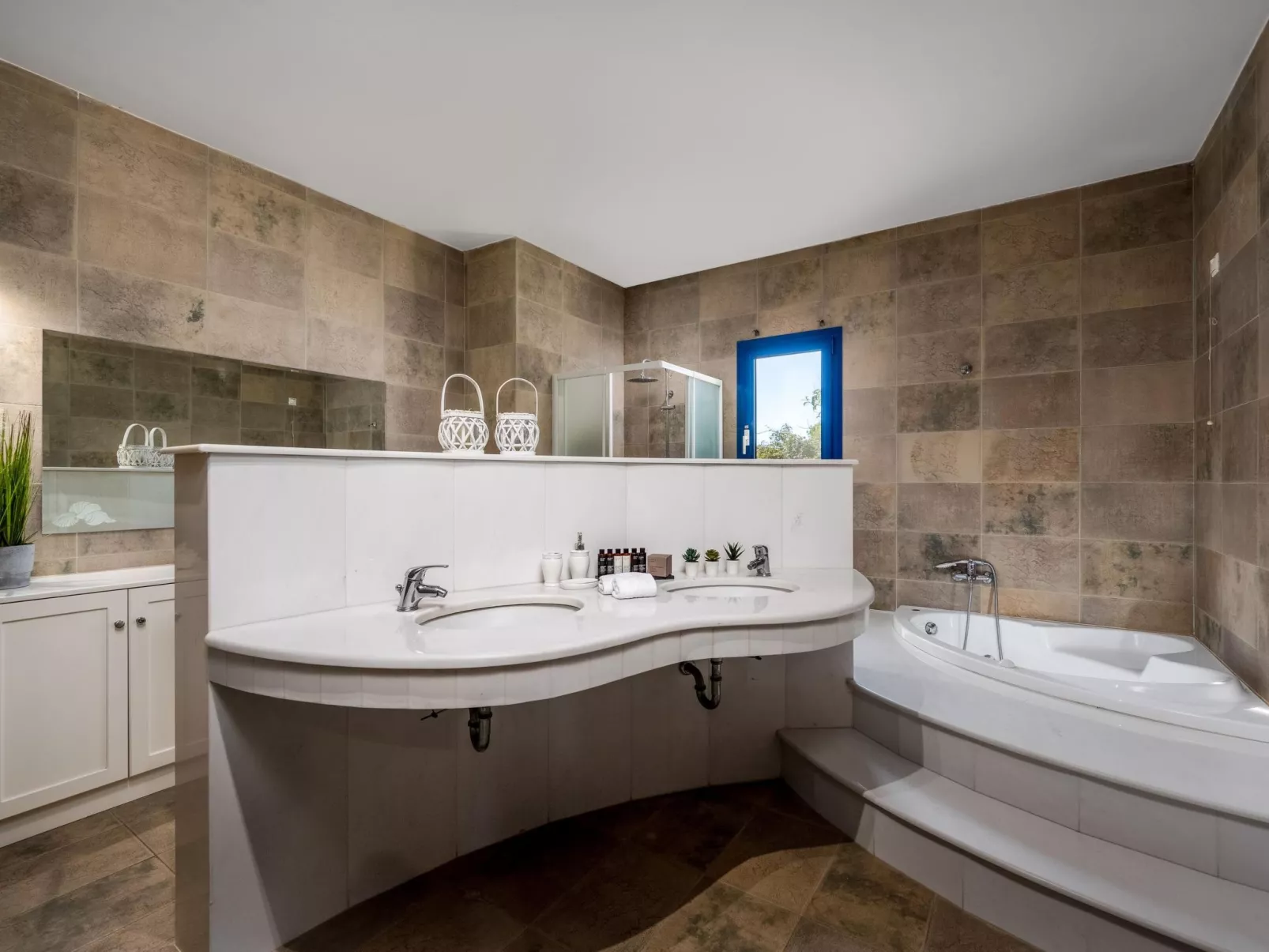 Villa Themis für 13 Erwachsene und 1 Kind-Image-tags.info