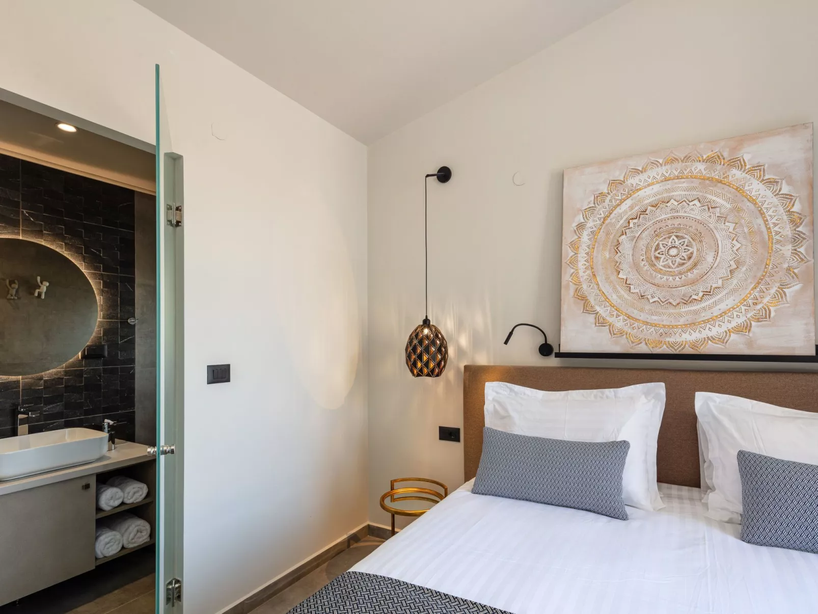 VillAgioi III - Pool Villa und 450m zum Sandstrand-Binnen