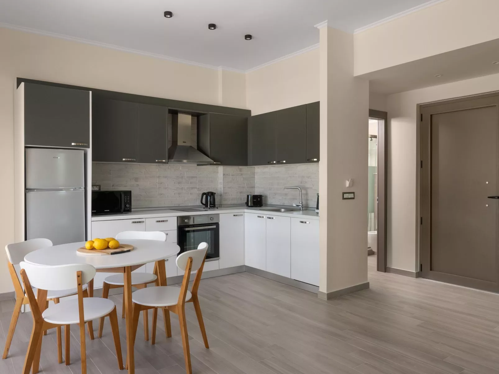 Giannis suite-Binnen