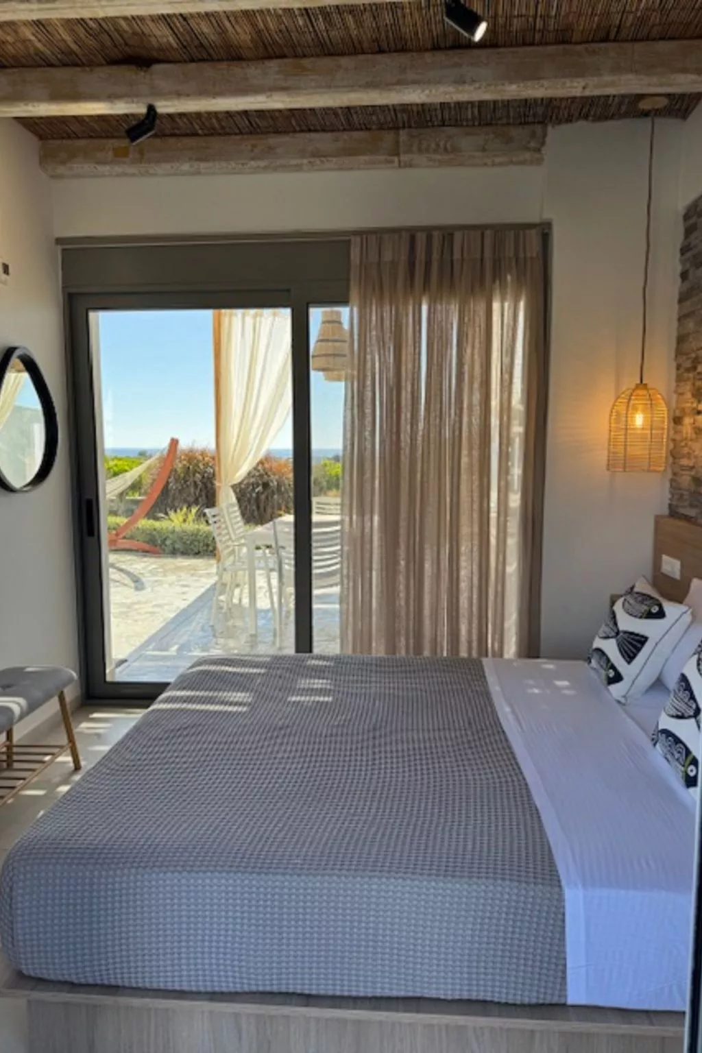 Villa Pounentis auf einem Hügel in Lachania-Binnen