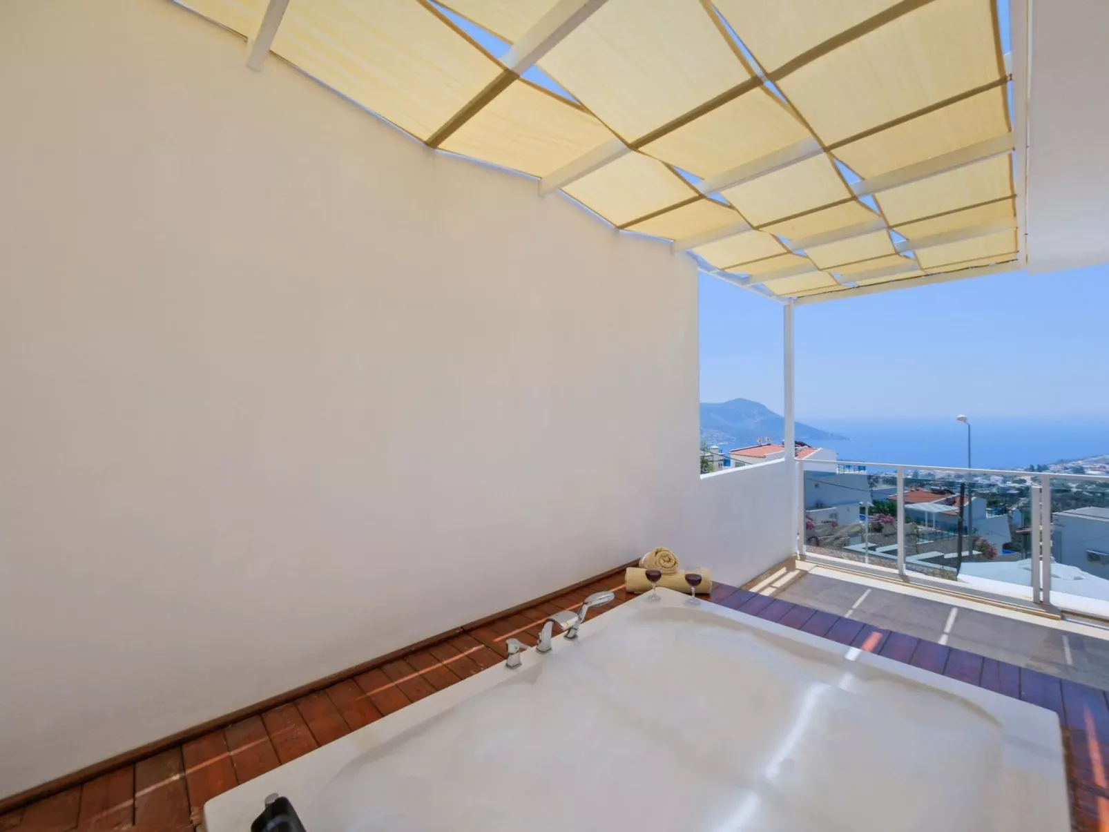 Lumi 2-Image-tags.info