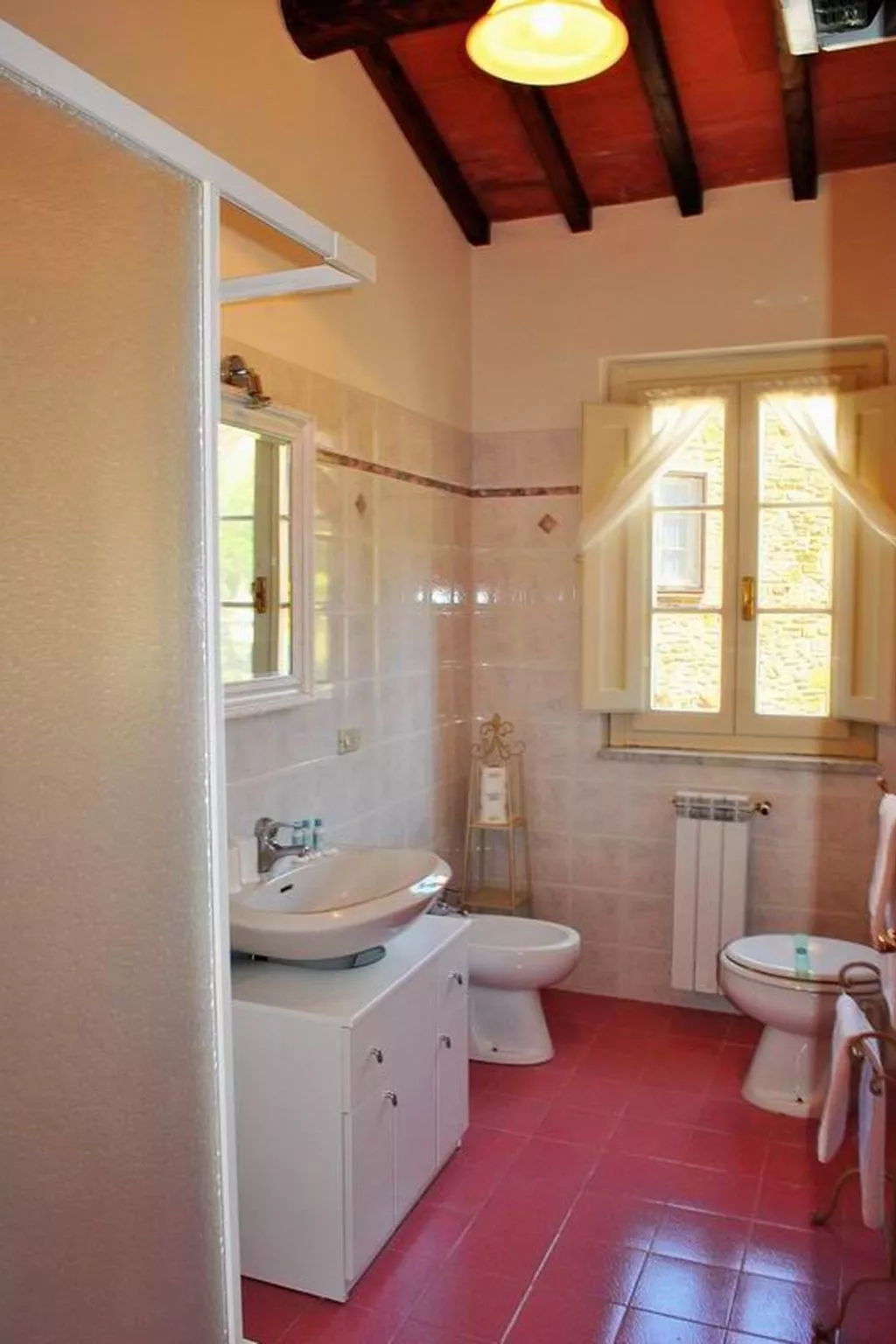 "Collelungo" mit Pool-Binnen