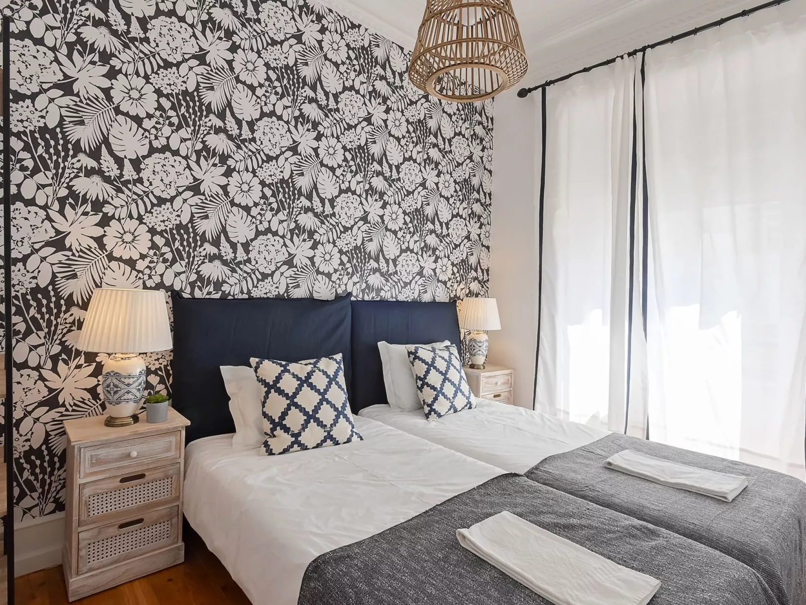 Guinea 19-Image-tags.info