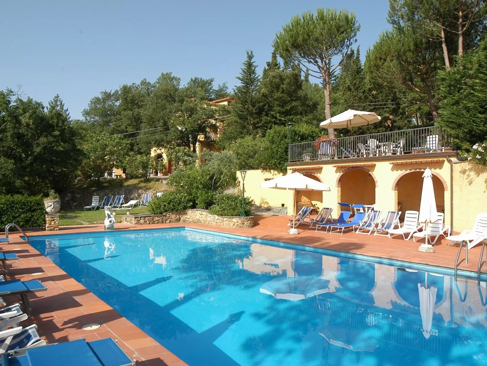 Wohnung Duchessina mit Garten und Pool-Buiten