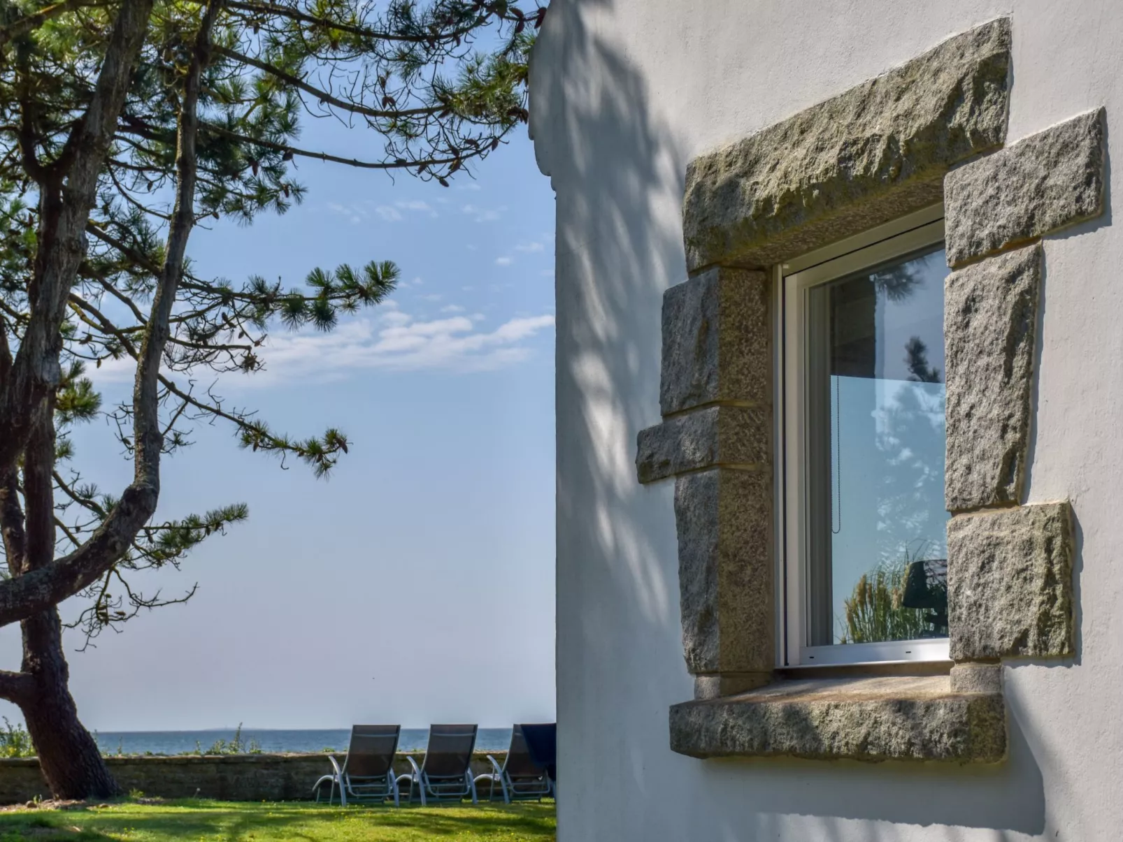 Villa mit großem Grundstück direkt am Mer-Buiten