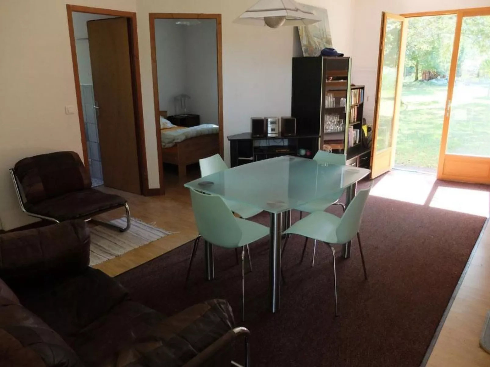 Gemütliches Ferienhäuschen im Grünen mit Terrasse-Binnen