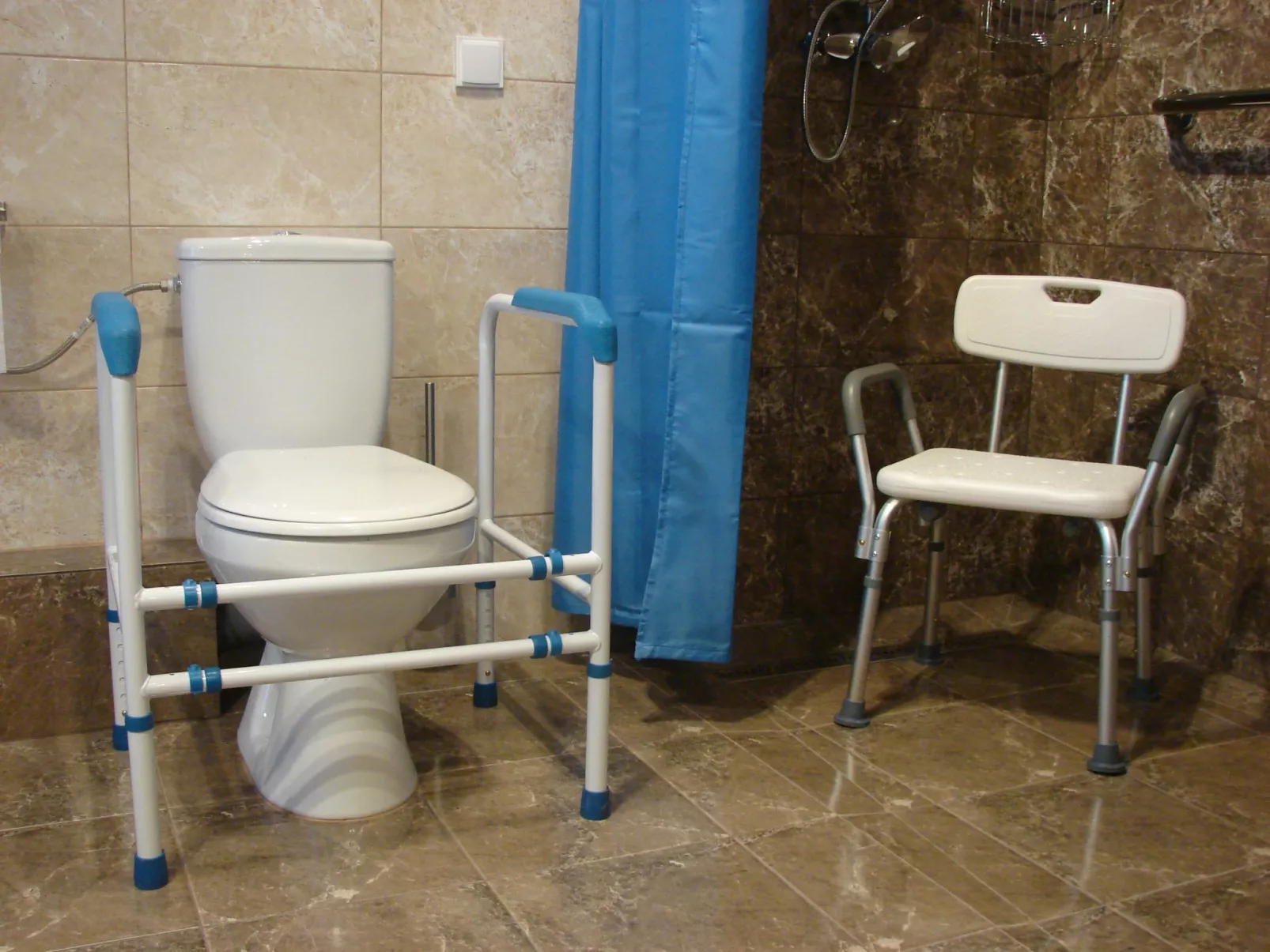 Green Corner Cottage 1-Binnen