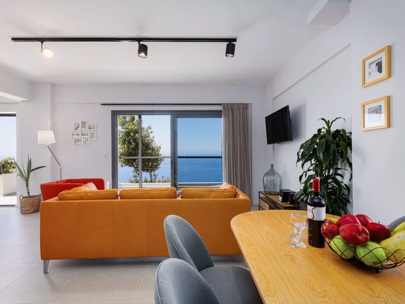 Luxuriöse "Villa Stefanos" mit Meerblick-Image-tags.info