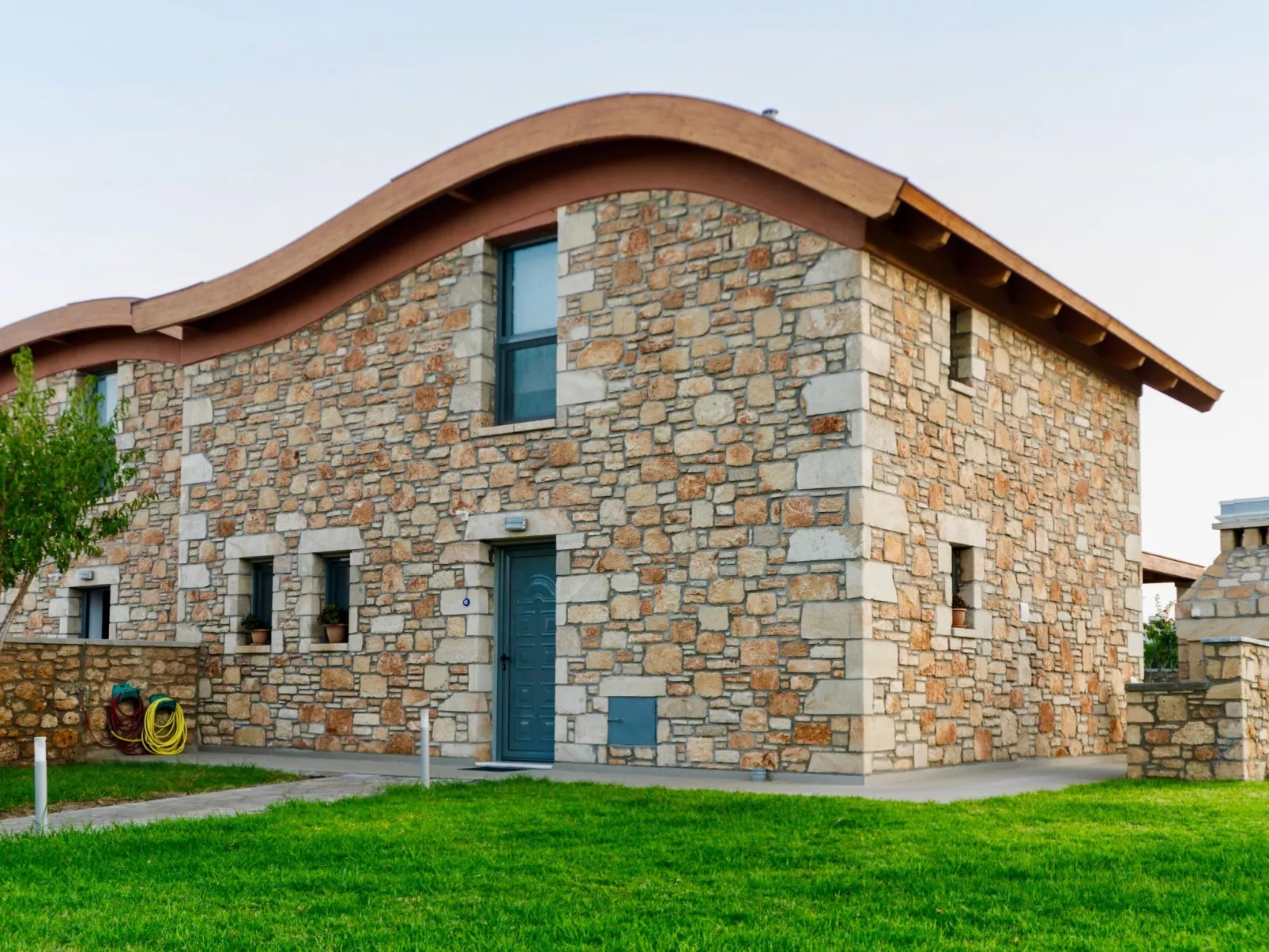 Mit Garten, Grill und Terrasse-Buiten