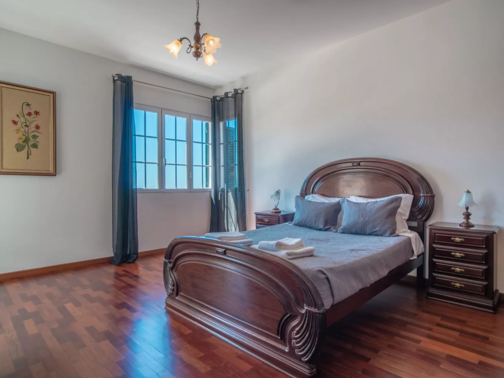 Villa mit Gartenblick-Image-tags.info