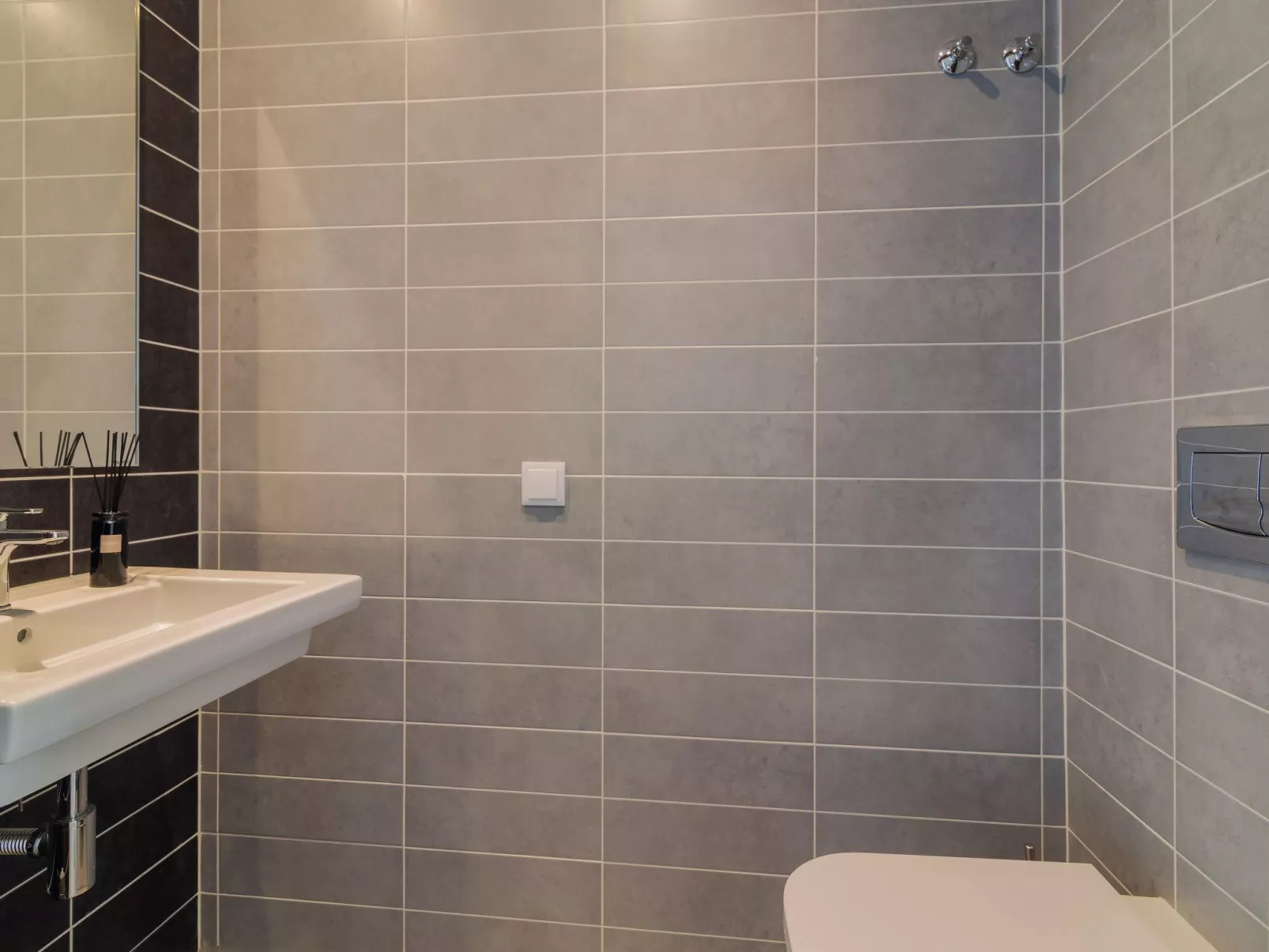 Garten Design brandneue Wohnung mit Pool-Image-tags.info