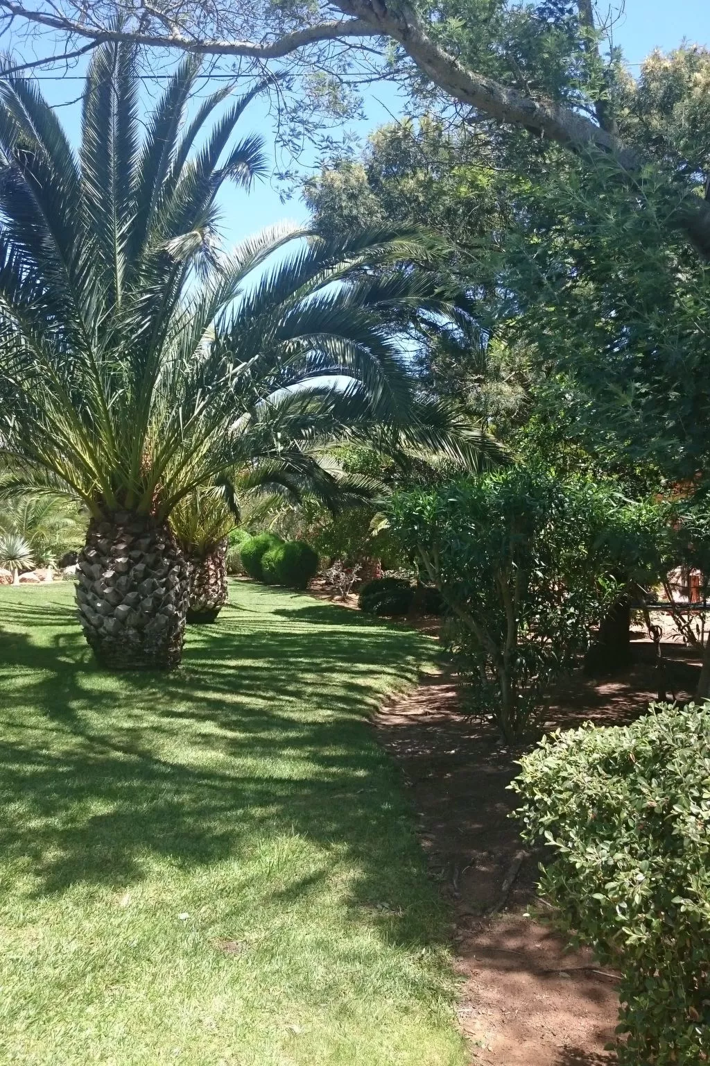 Mit Terrasse und Gemeinschaftspool-Buiten