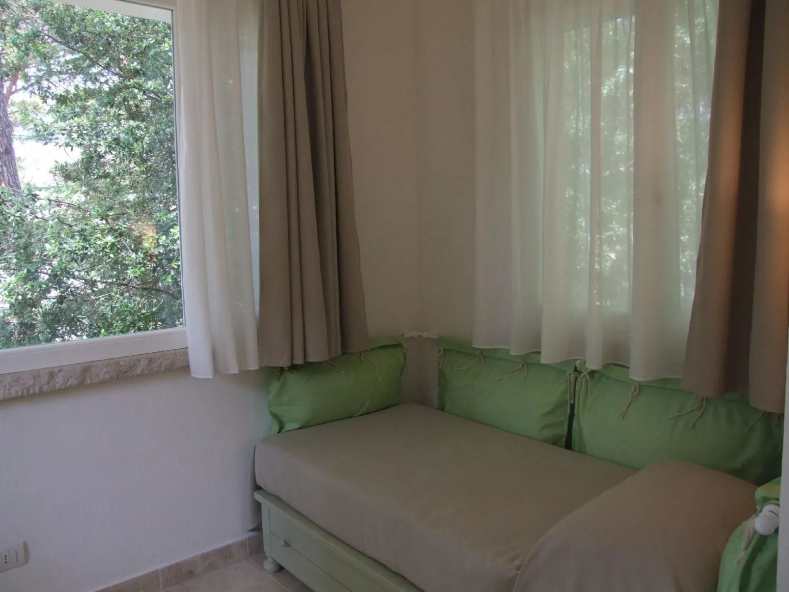 Iris' Wohnung mit Terrasse-Binnen