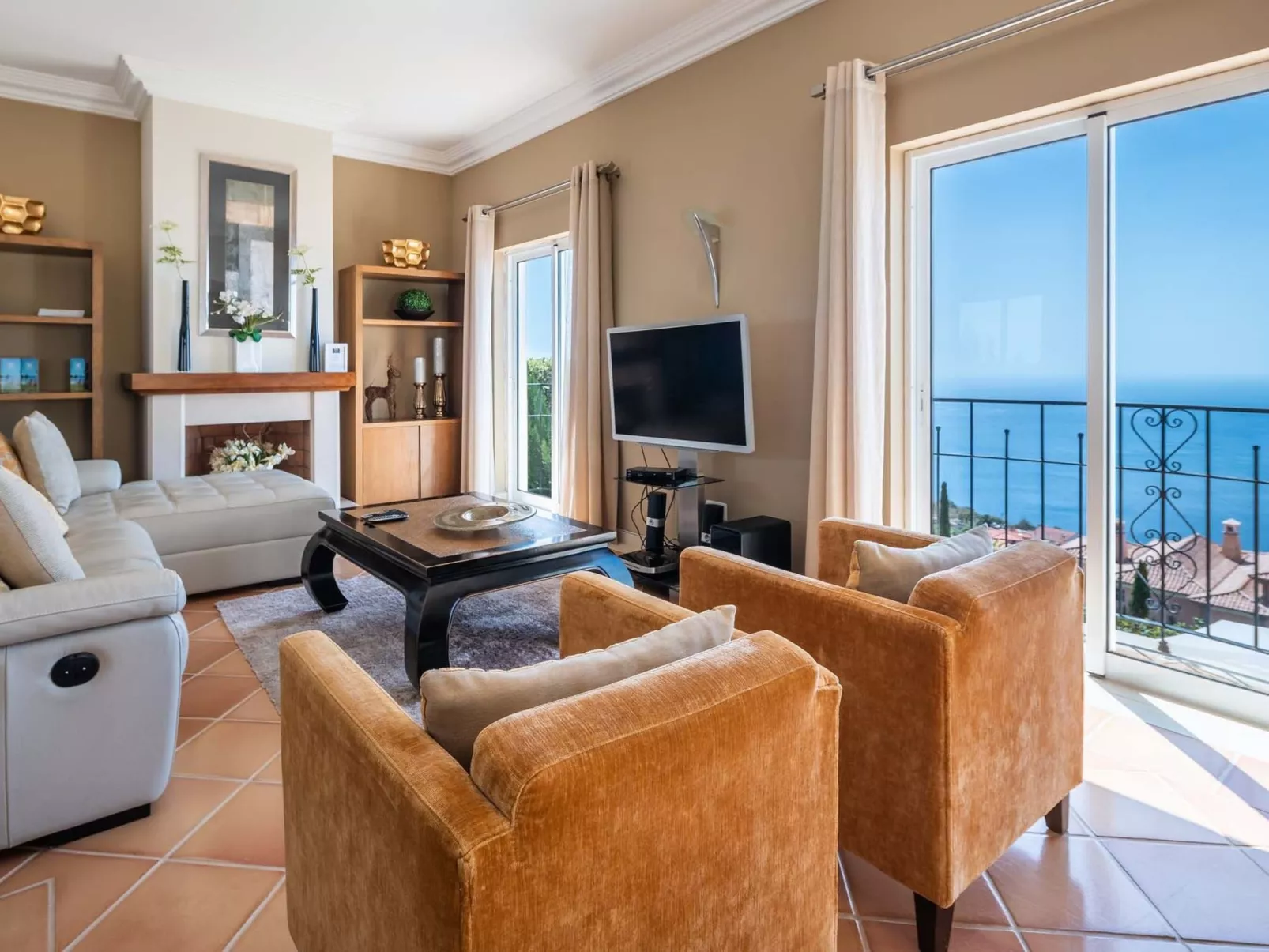 Entworfene Villa-Binnen