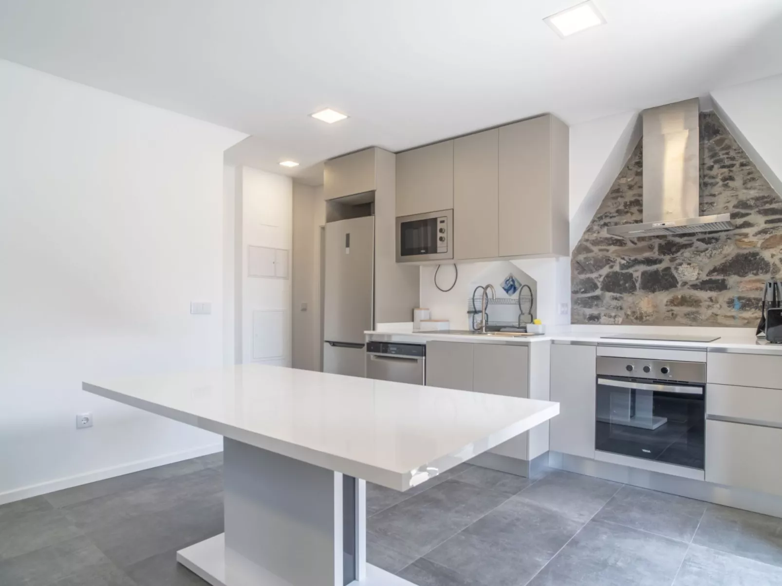 "Casa Lanço" mit Garten und Grill-Binnen