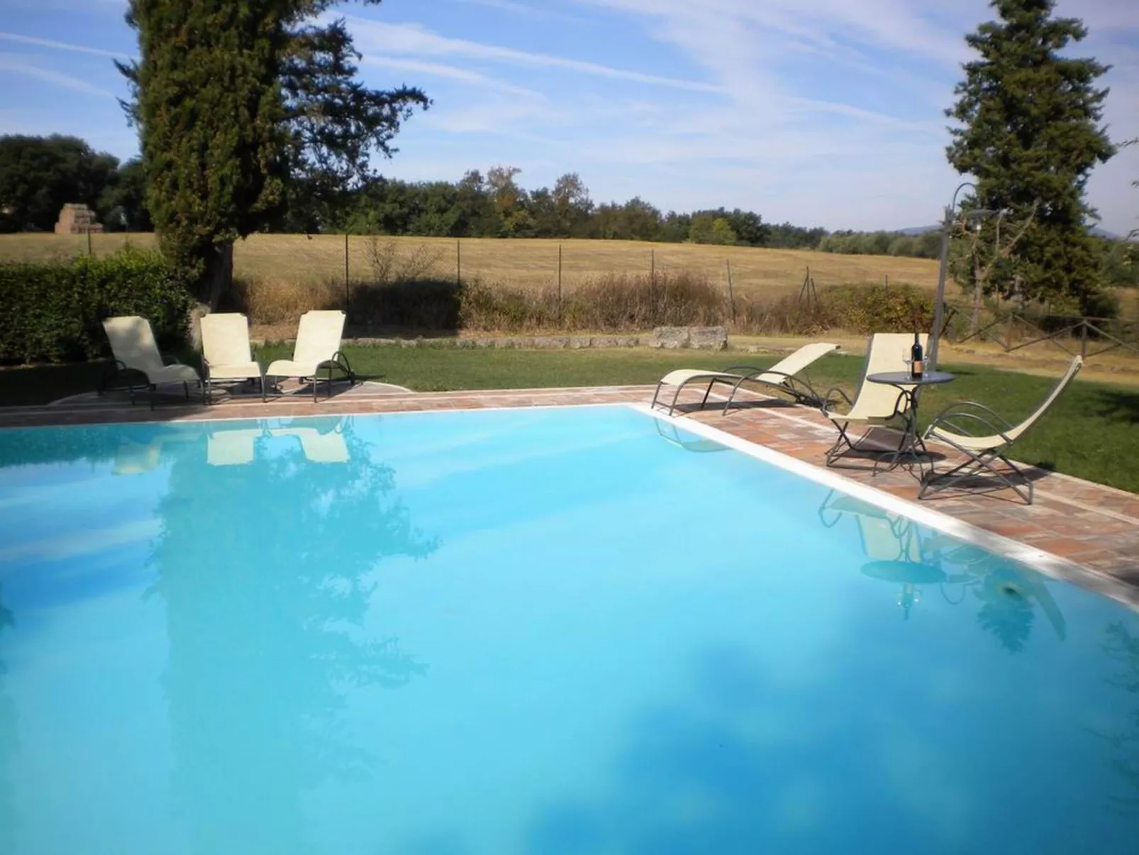 Santinovo Getreidespeicher Ferienwohnung-Buiten