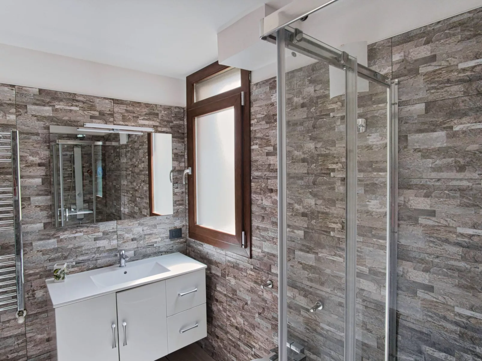 Villa of Wings-Binnen