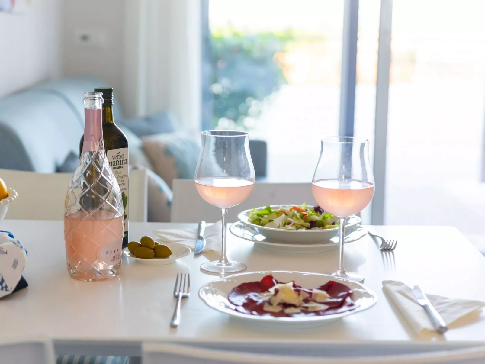 Perla Abernathy - Haus mit Pool und Garten-Binnen