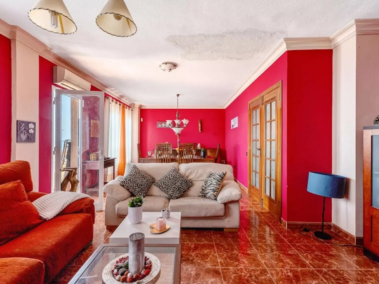 Schöne Wohnung Radazul Meerblick-Binnen