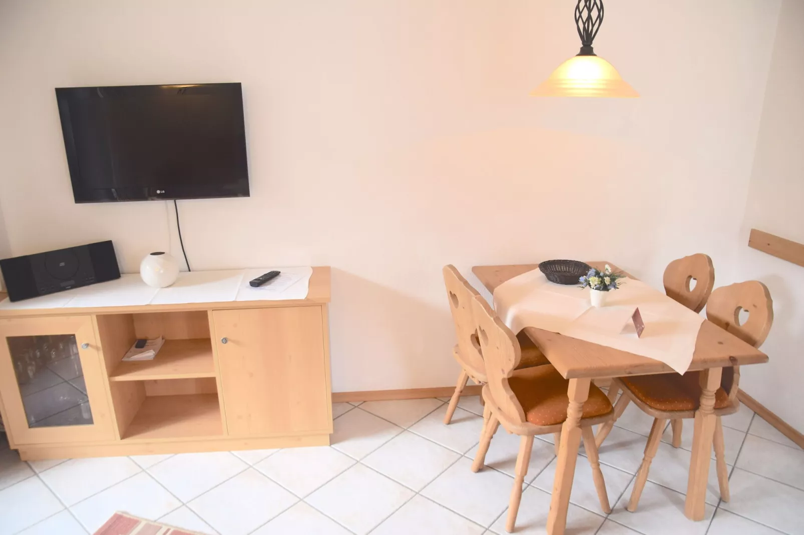 Ferienwohnung im Haus Schönbrunn-Eetkamer