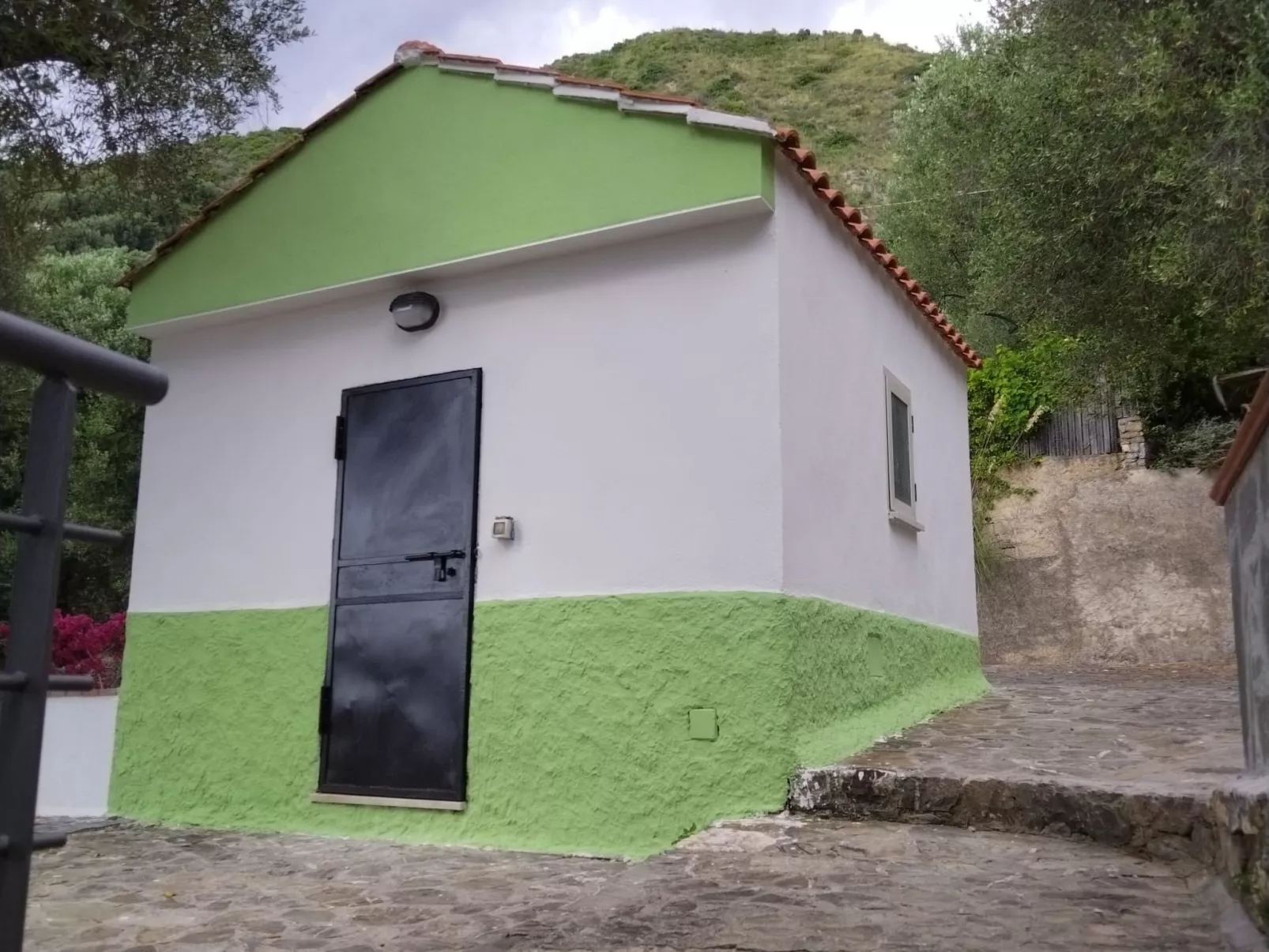 Strandnahe Wohnung in Pisciotta mit Grill-Buiten