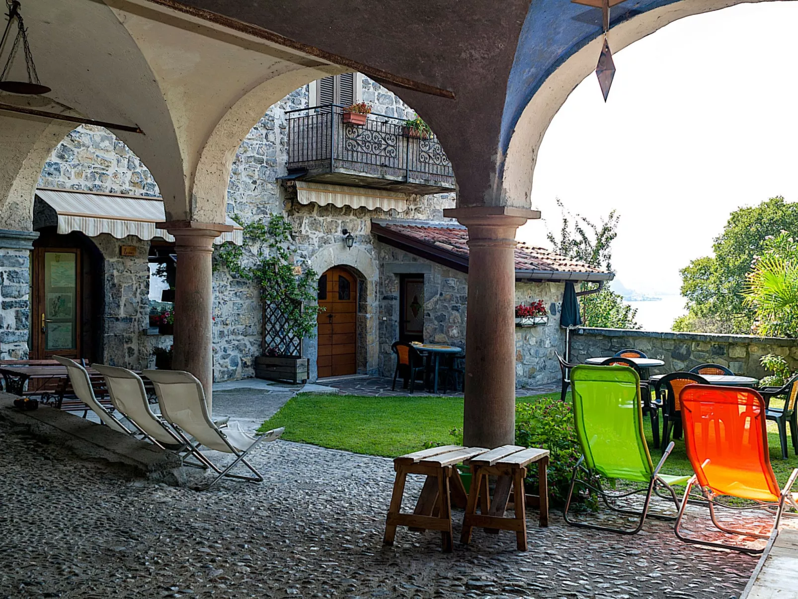 Studio-Apartment mit Balkon mit Seeblick und Zugang zum Garten-Binnen