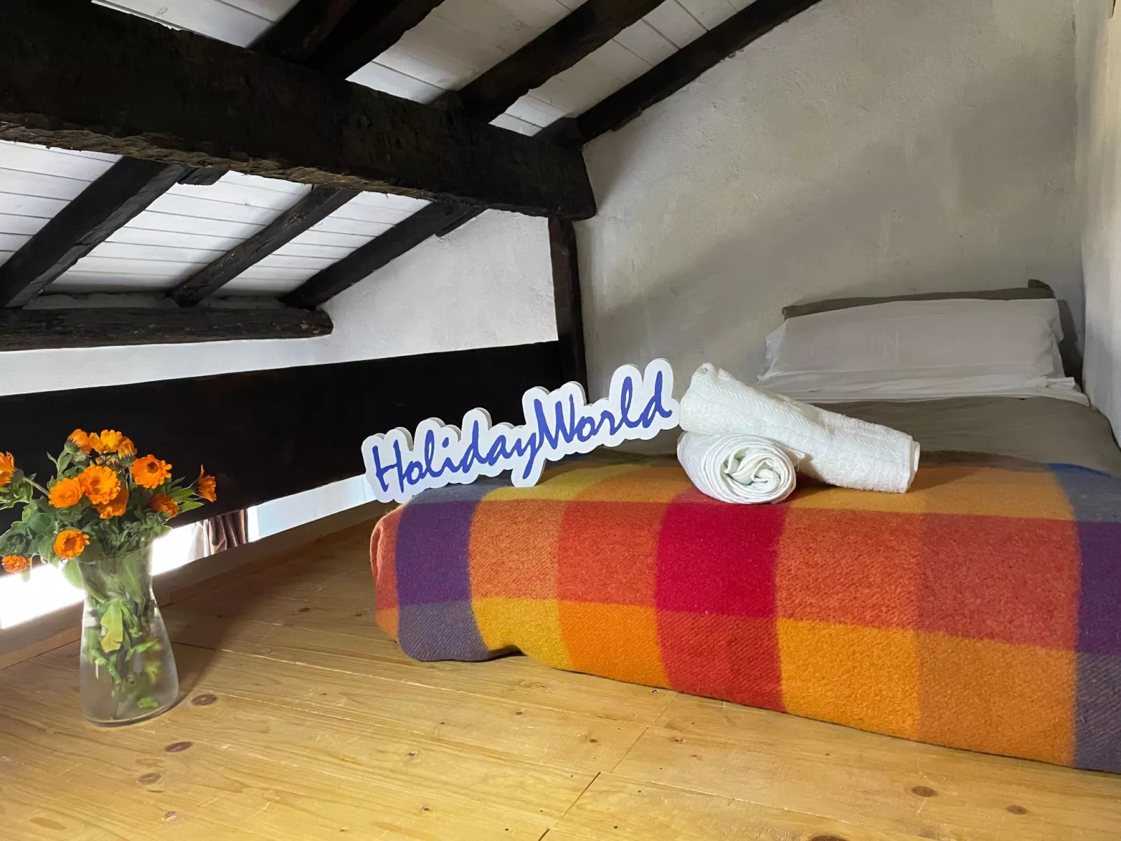 Mountains' View by Holiday World-Binnen