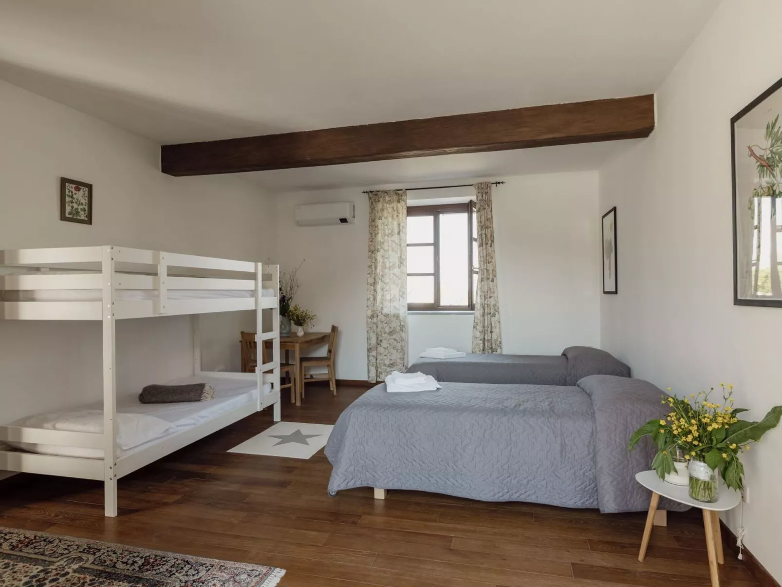 Barolo' Wohnung mit Gemeinschaftspool-Binnen